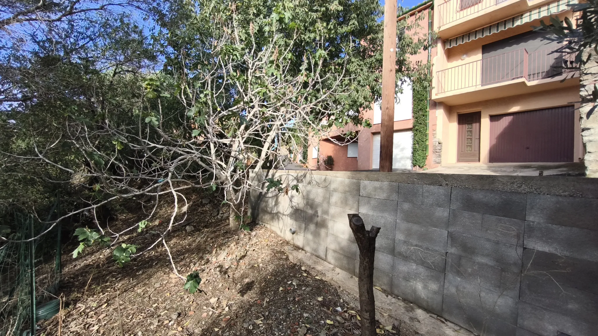 Maison de ville à Banyuls-sur-Mer avec terrasse, garage et vue montagne à vendre 
