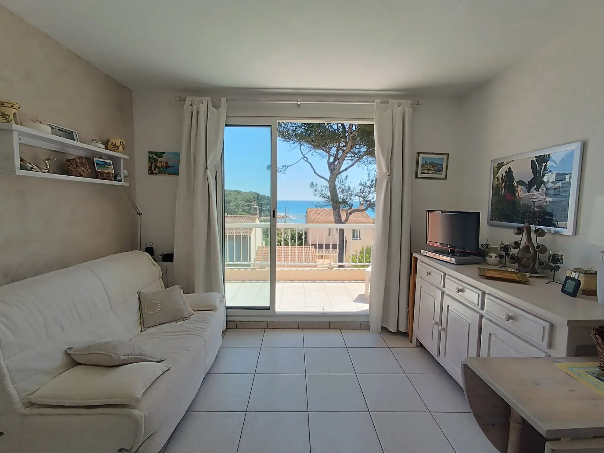 Appartement 1 pièce avec terrasse et vue mer à Carry le Rouet