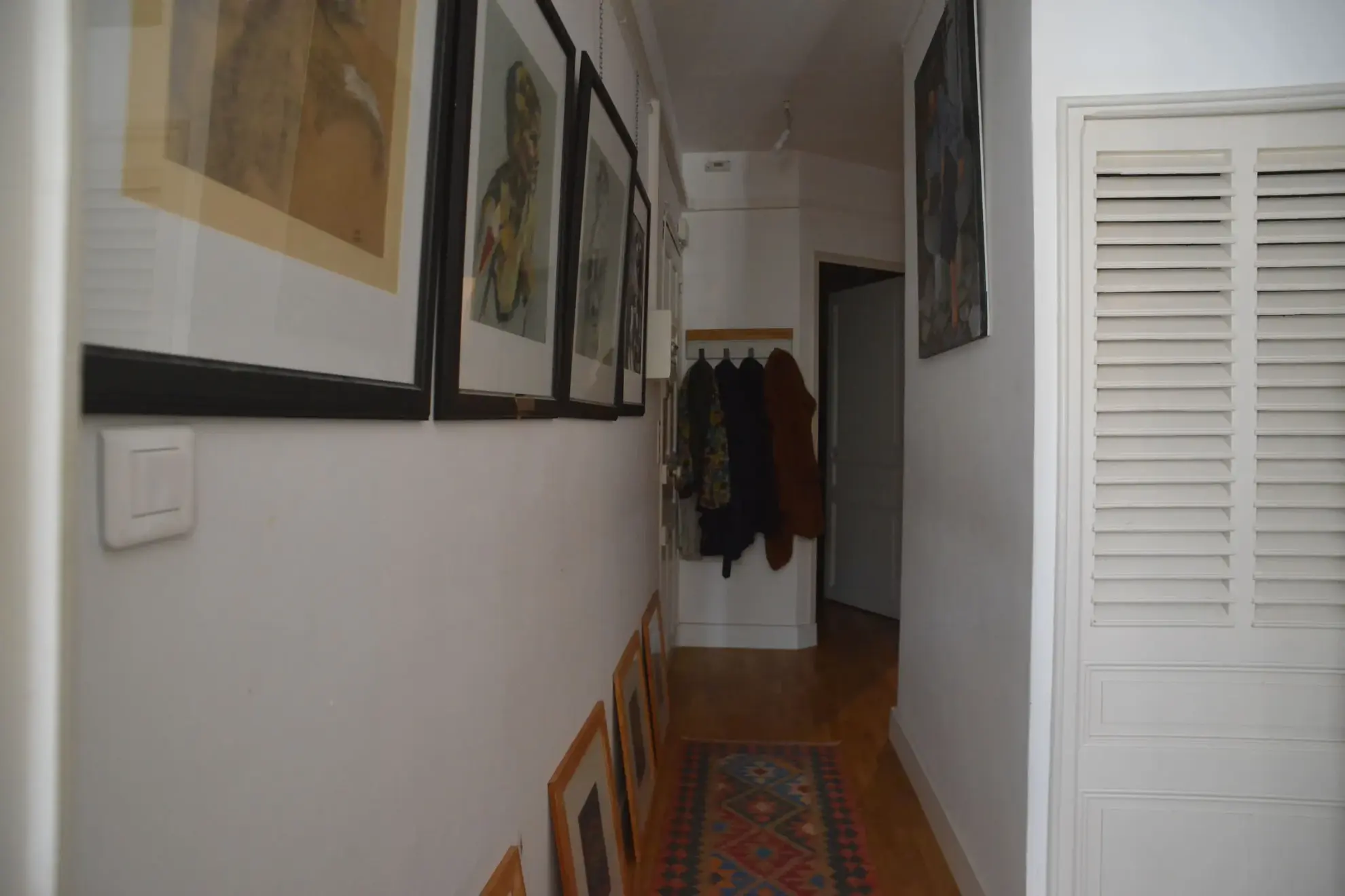 Appartement T3 loué à Toulon Ouest avec cave proche commodités 