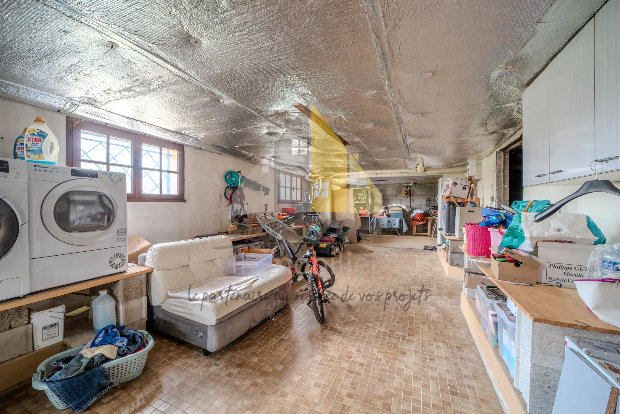 Maison familiale de 180 m² avec jardin à Bletterans - Immobilier résidentiel à vendre 