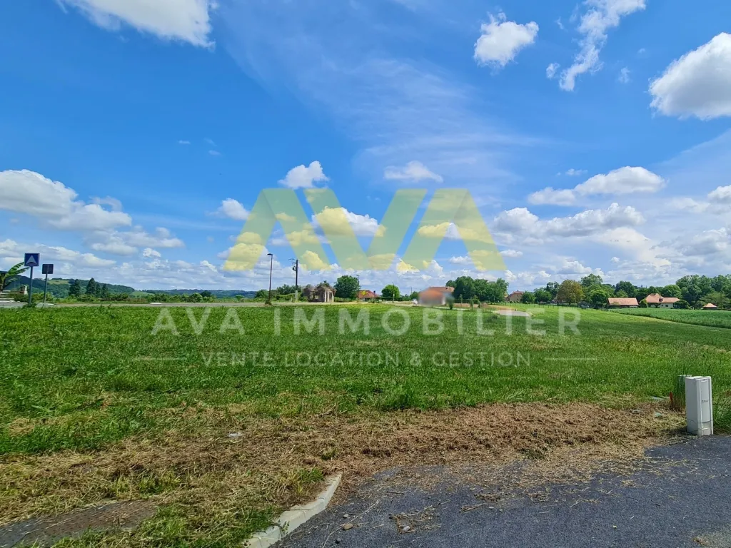 Terrain constructible de 1091 m² à 5 min de Navarrenx, prêt à bâtir