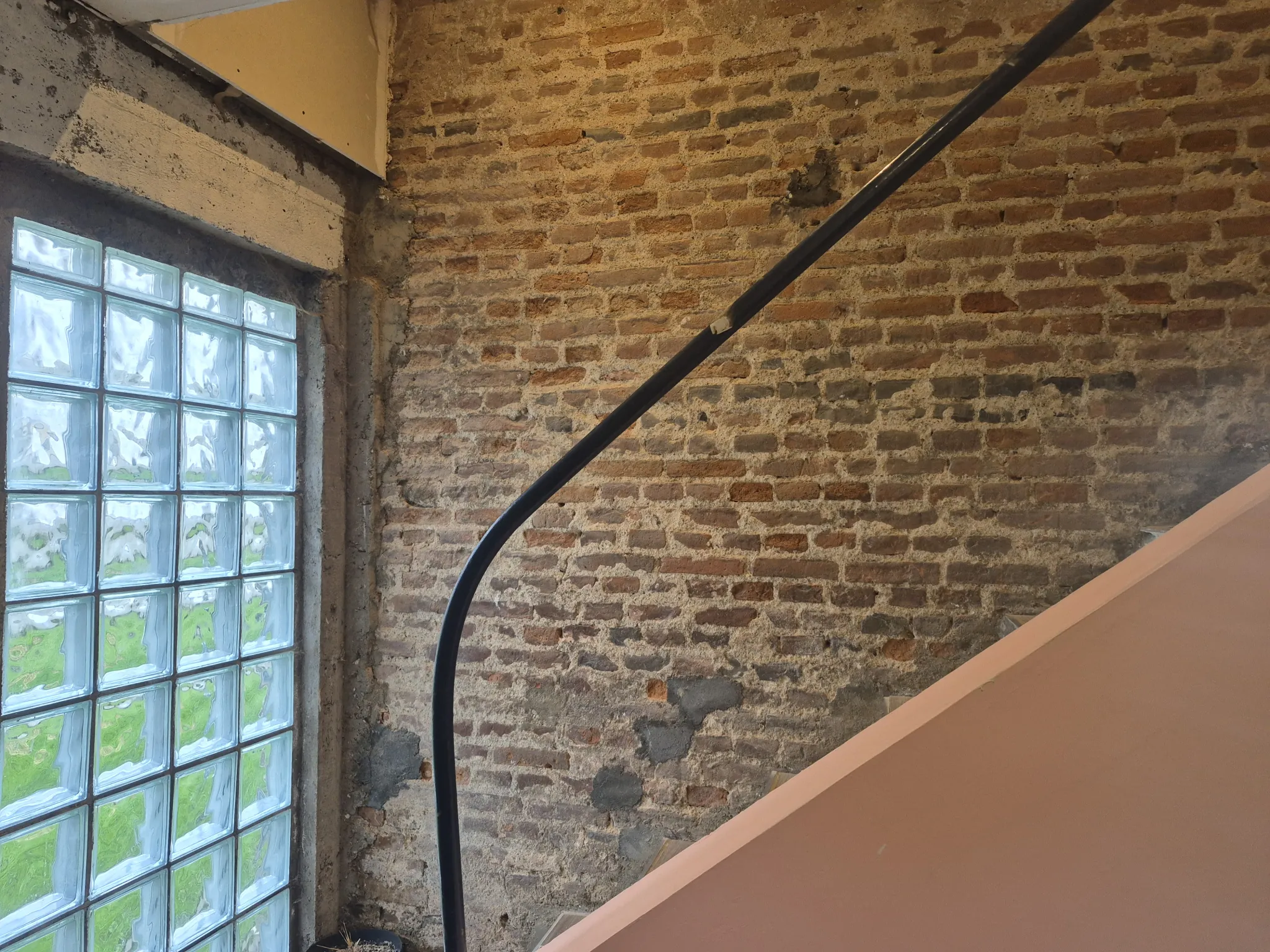 À vendre à La Remuée : charmante maison avec jardin, terrasse et garage 