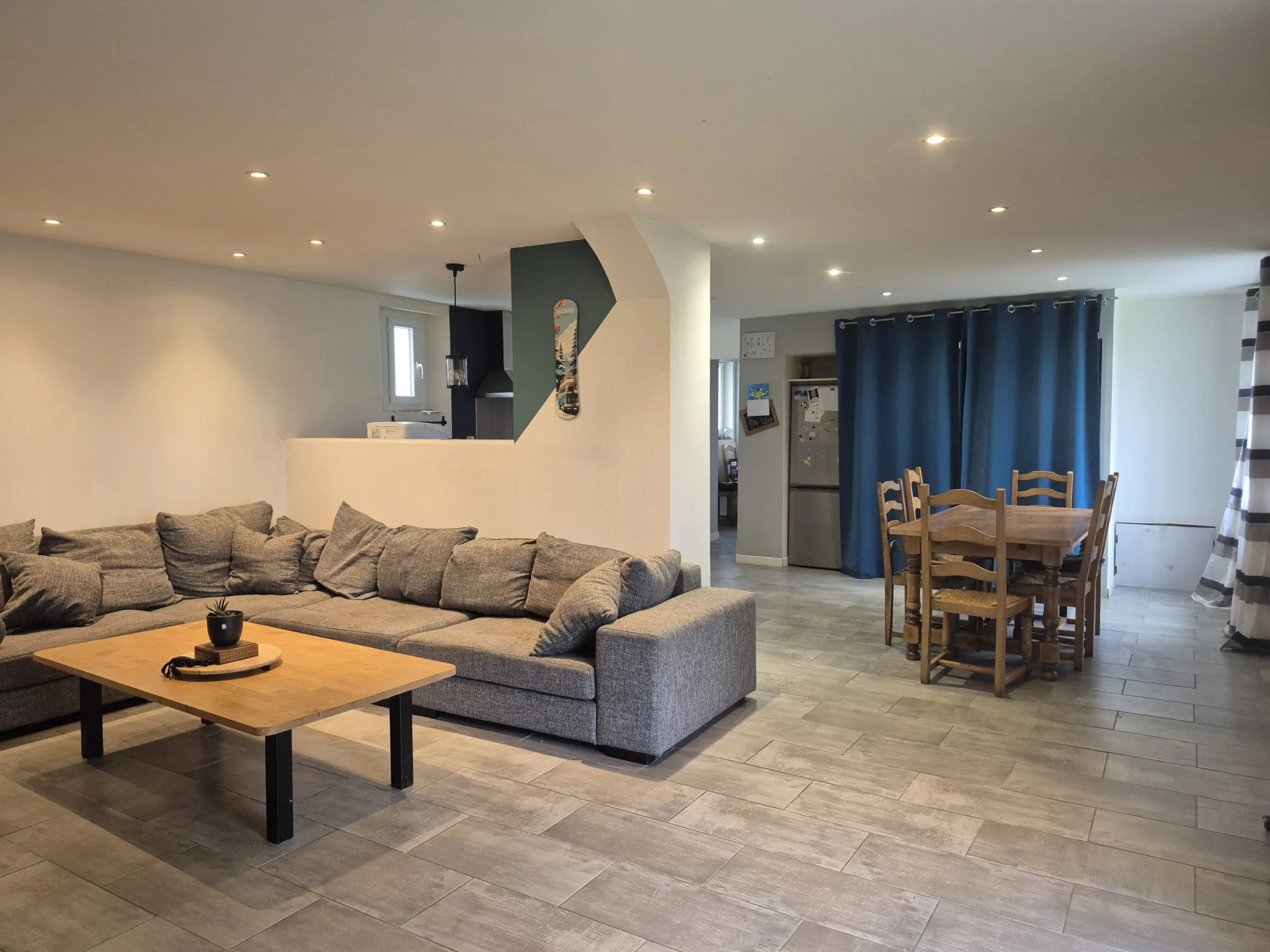 À vendre à La Remuée : charmante maison avec jardin, terrasse et garage 