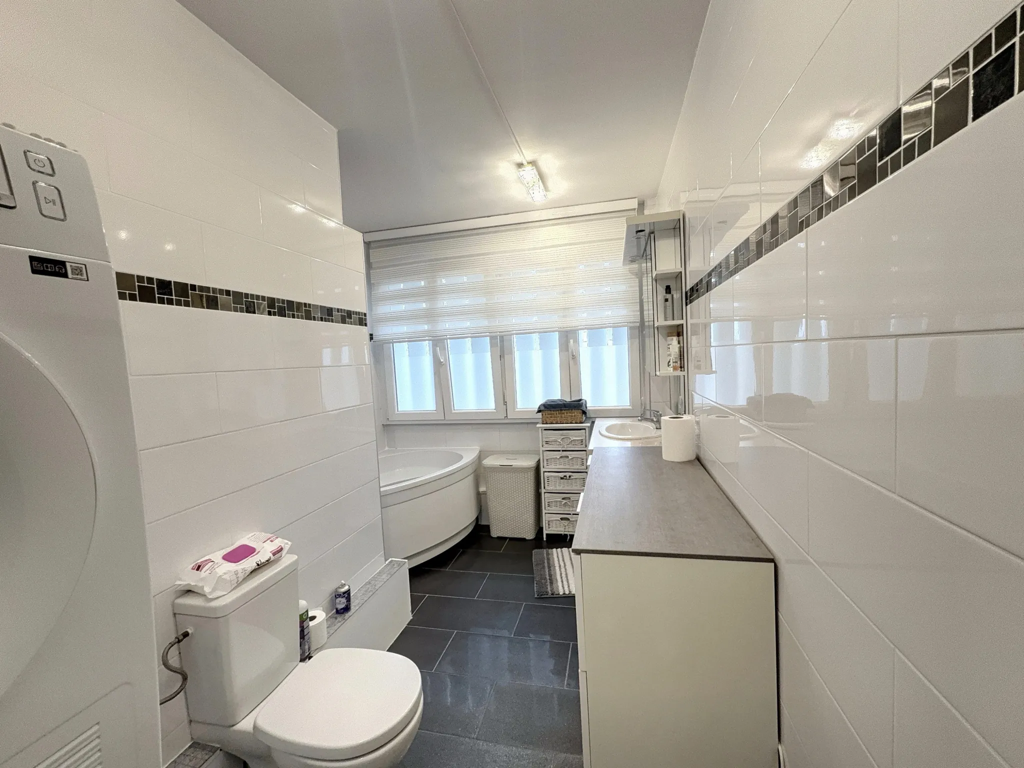 Appartement 3 chambres avec balcon et stationnement à Hoenheim près de Strasbourg 