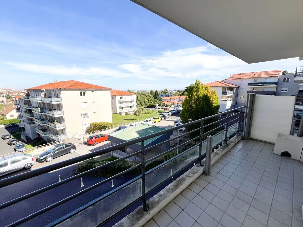 Achat appartement T2 de 52,81 m² à Clermont-Ferrand avec balcon