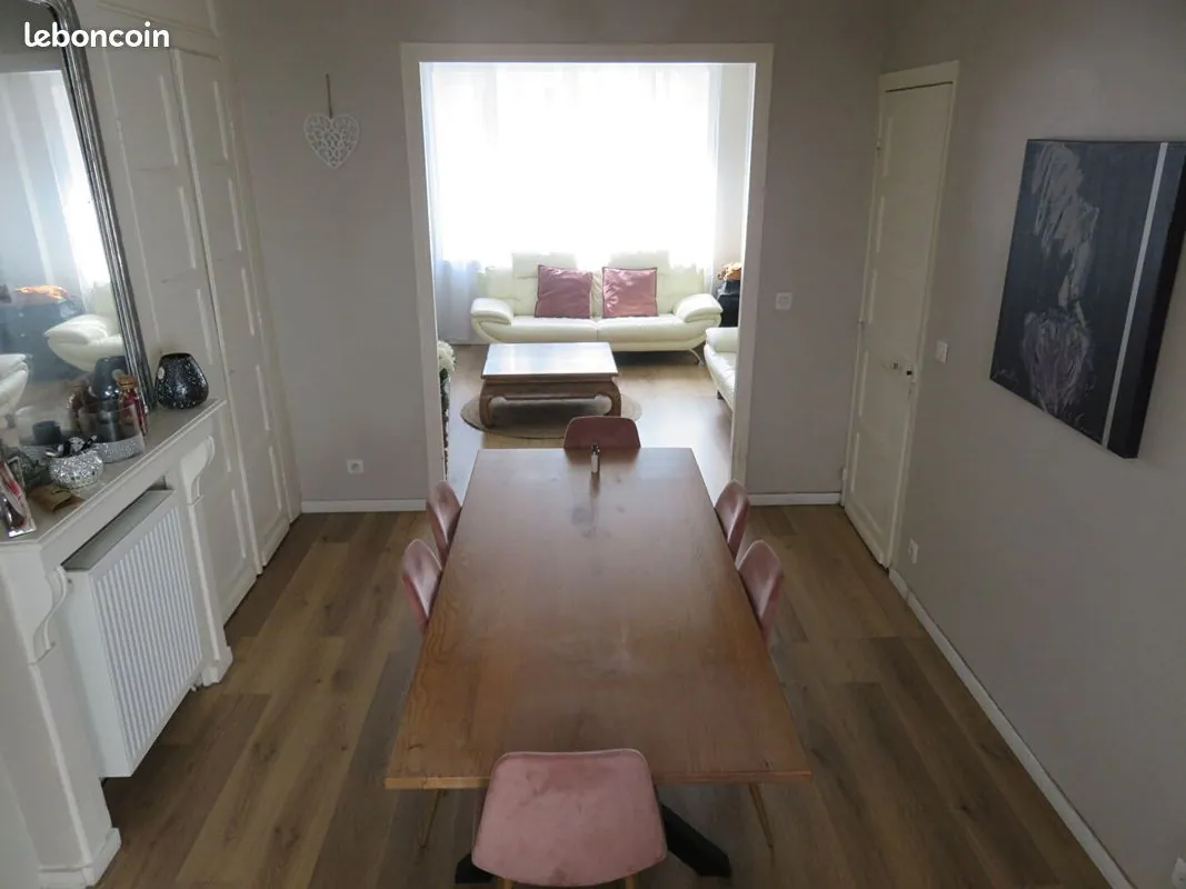 Maison à Dunkerque avec 3 chambres, terrasse et cave, Prête à vivre