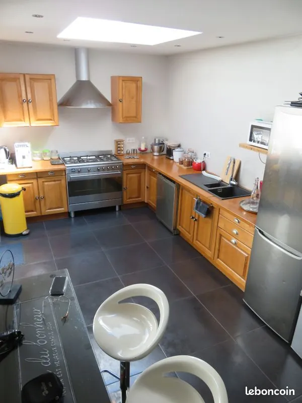 Maison à Dunkerque avec 3 chambres, terrasse et cave, Prête à vivre 