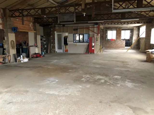 Maison 140 m² avec 4 chambres, garage et piscine à Villefranche-de-Rouergue 