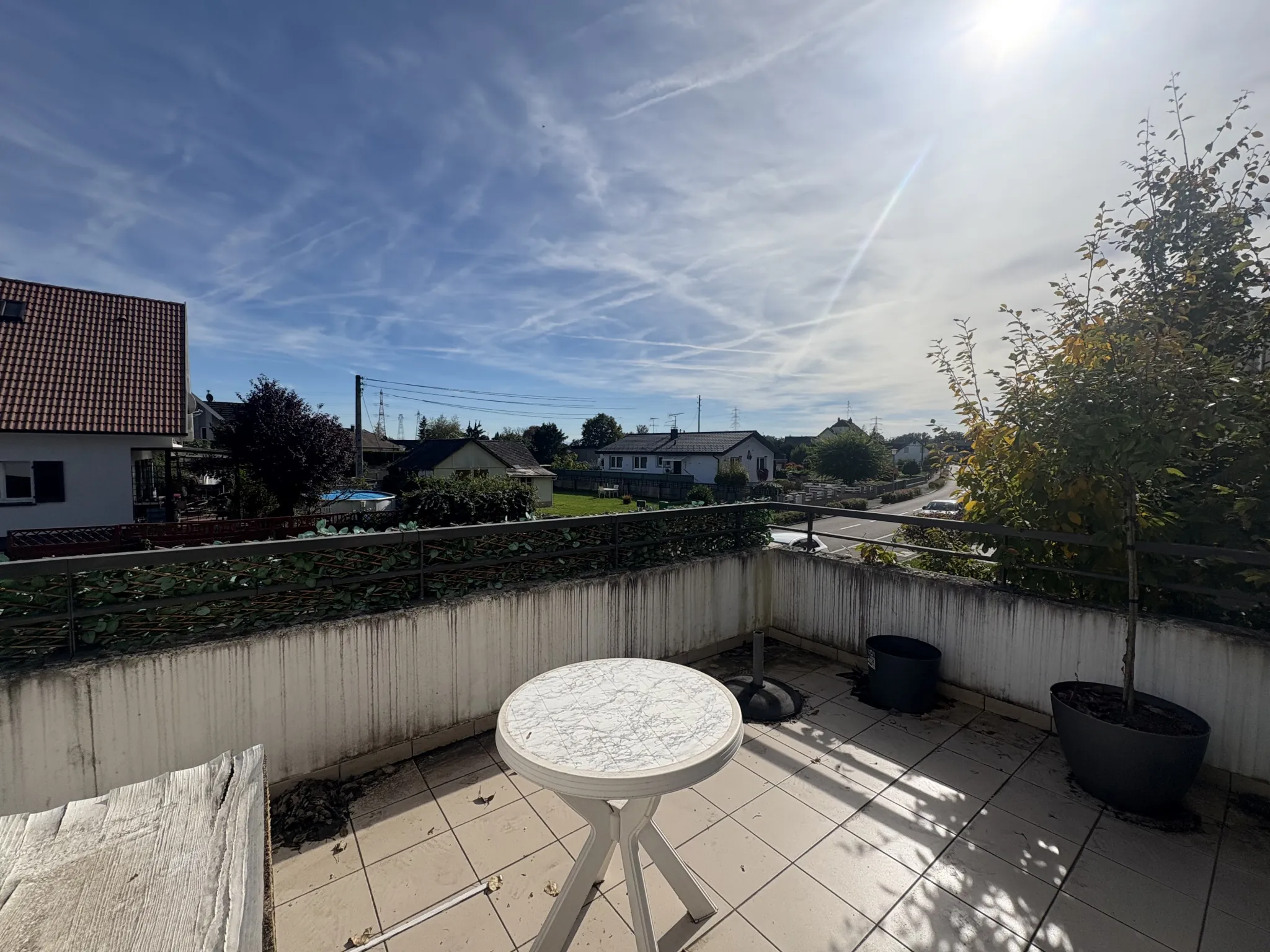 Appartement lumineux de 3 pièces à Kembs avec balcon et parking couvert 