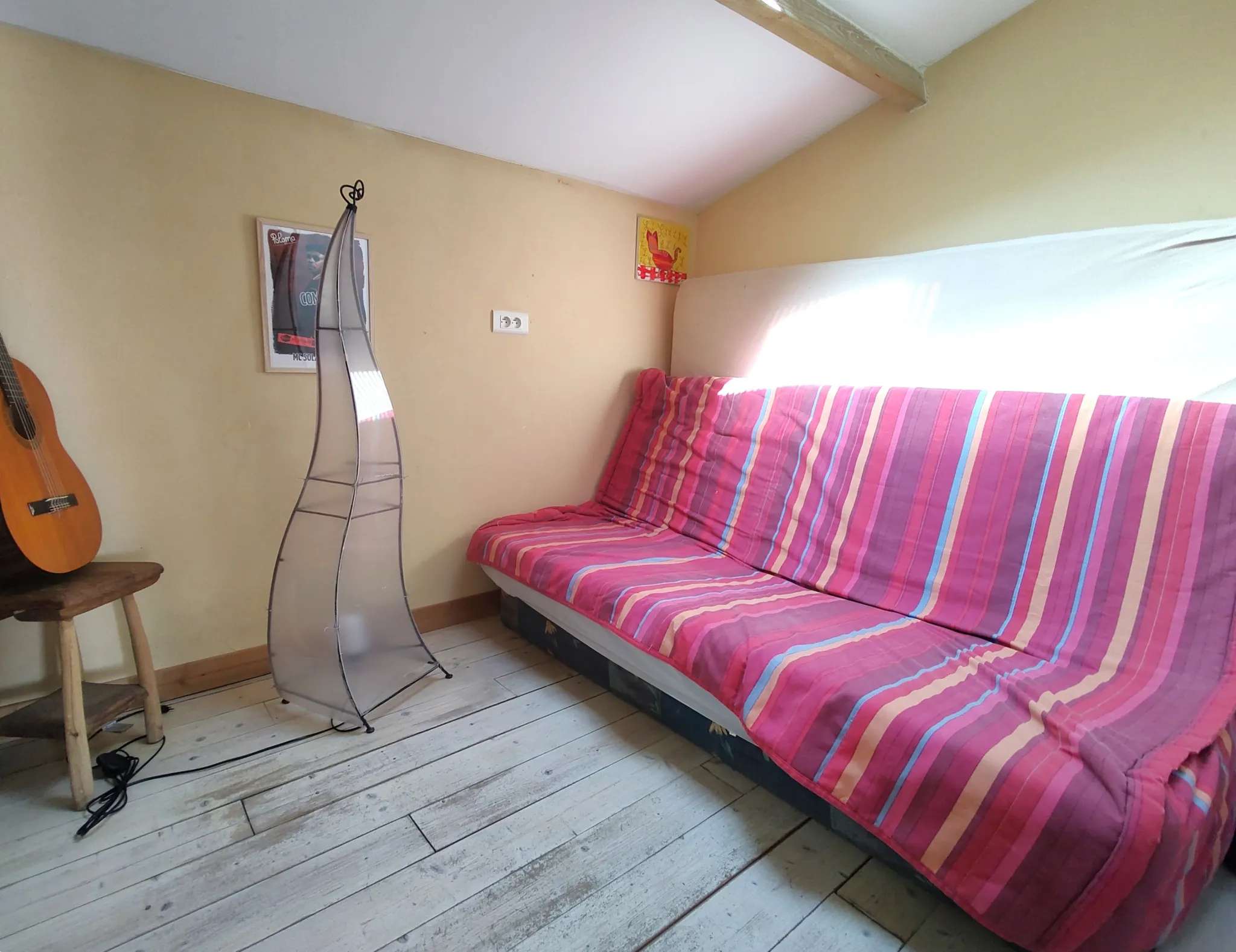 Belle maison à Saint-Christol avec terrasse et vue imprenable sur la garrigue 