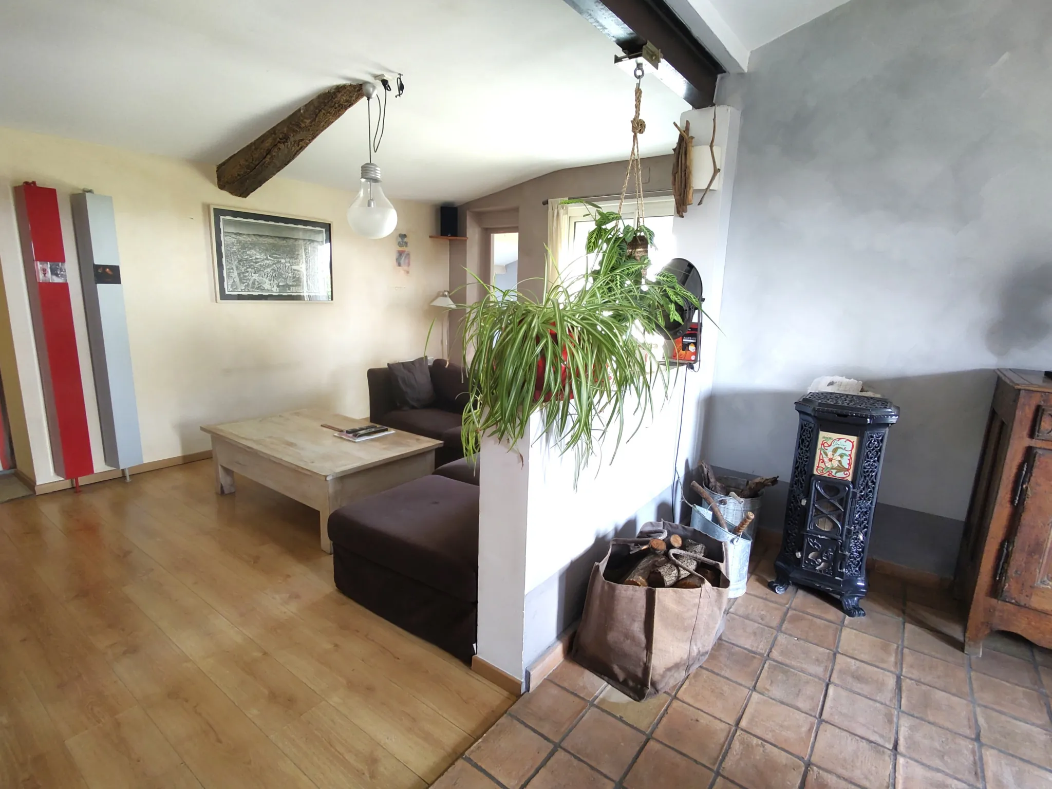 Belle maison à Saint-Christol avec terrasse et vue imprenable sur la garrigue 