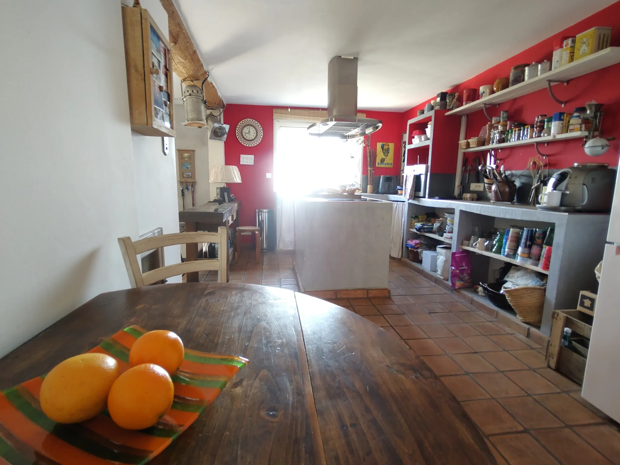 Belle maison à Saint-Christol avec terrasse et vue imprenable sur la garrigue 