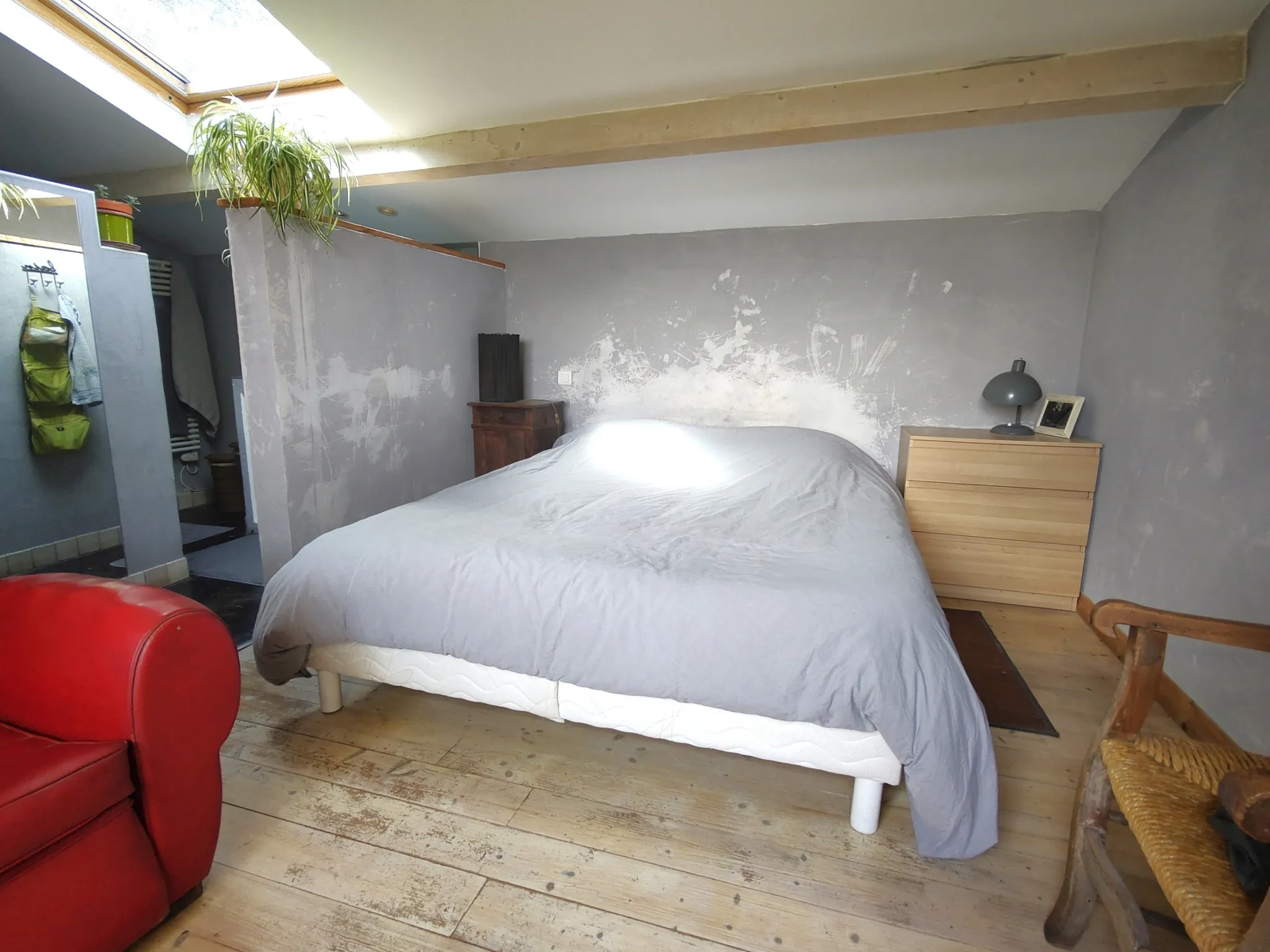 Belle maison à Saint-Christol avec terrasse et vue imprenable sur la garrigue 