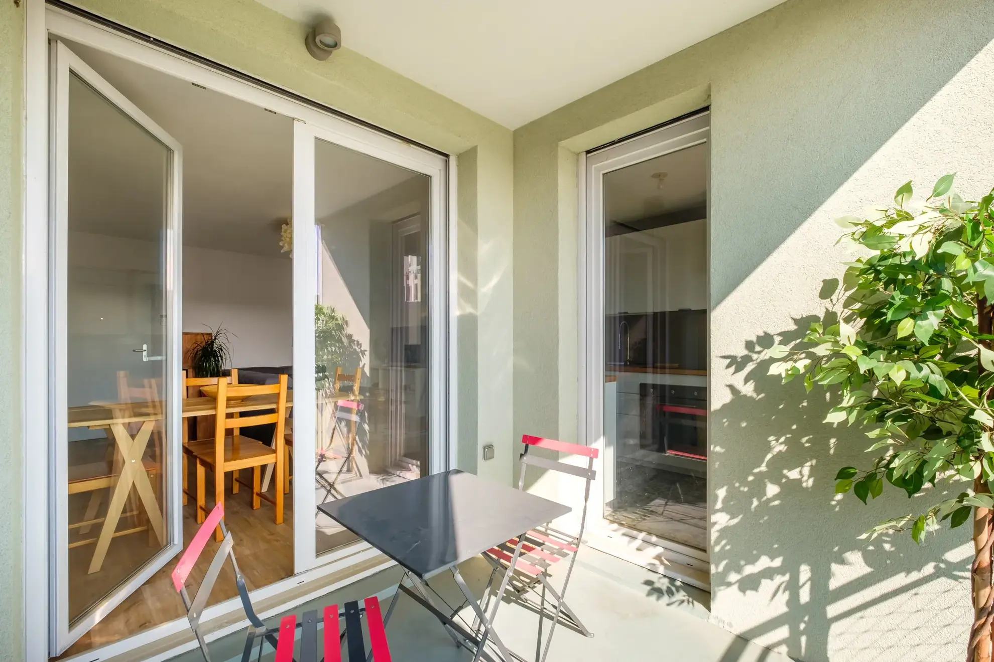 Appartement T3 à vendre à Lyon 9ème avec balcon, parking et proximité métro