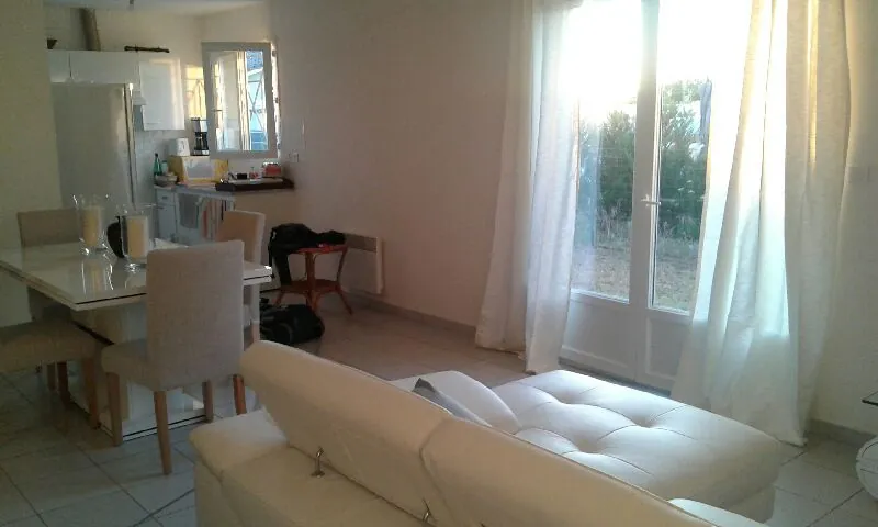 Maison T3 à Arcins près de Bordeaux avec jardin et parking privé