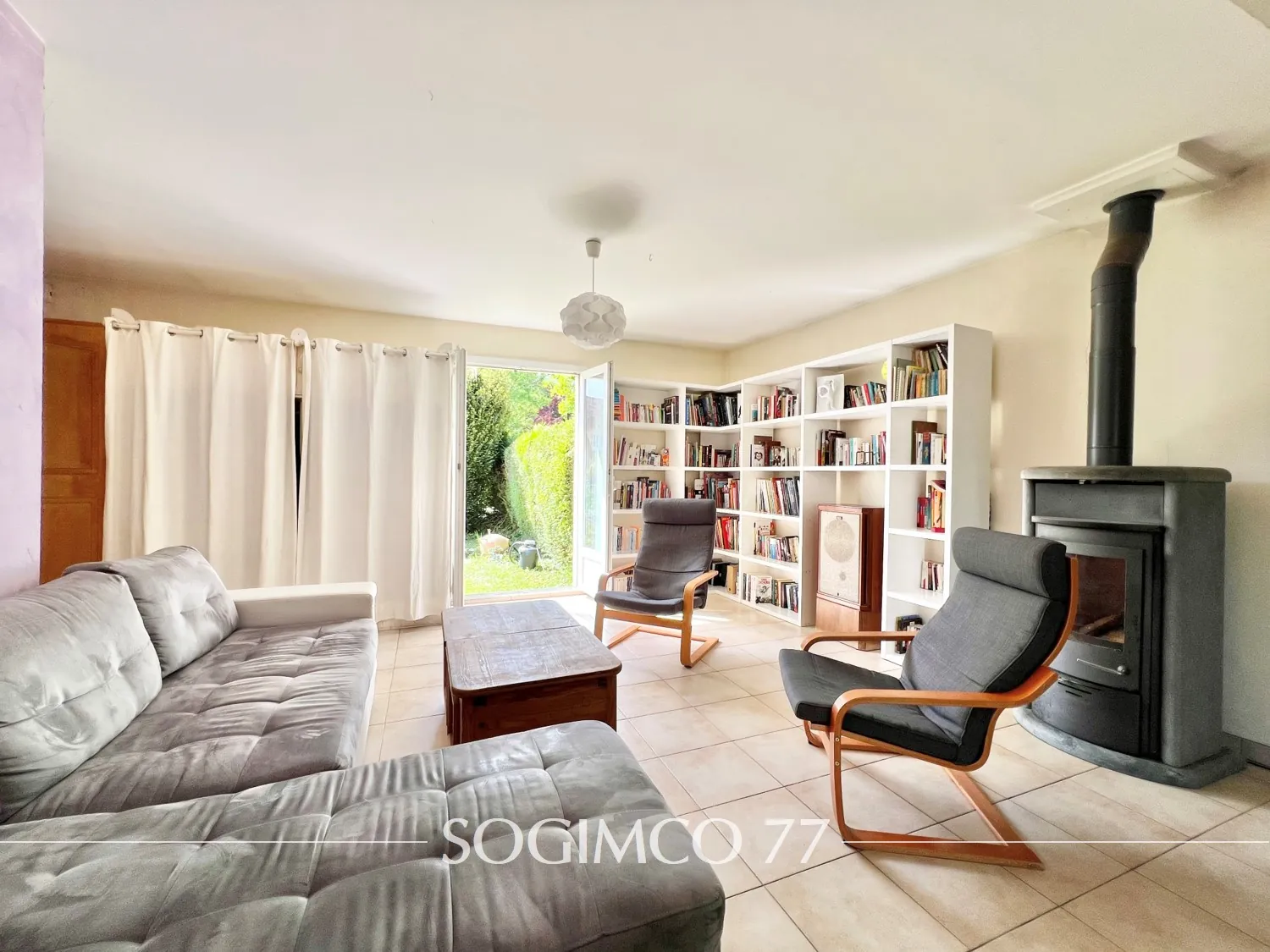 Maison familiale 5 chambres à Thorigny-sur-Marne — Proche écoles et centre-ville