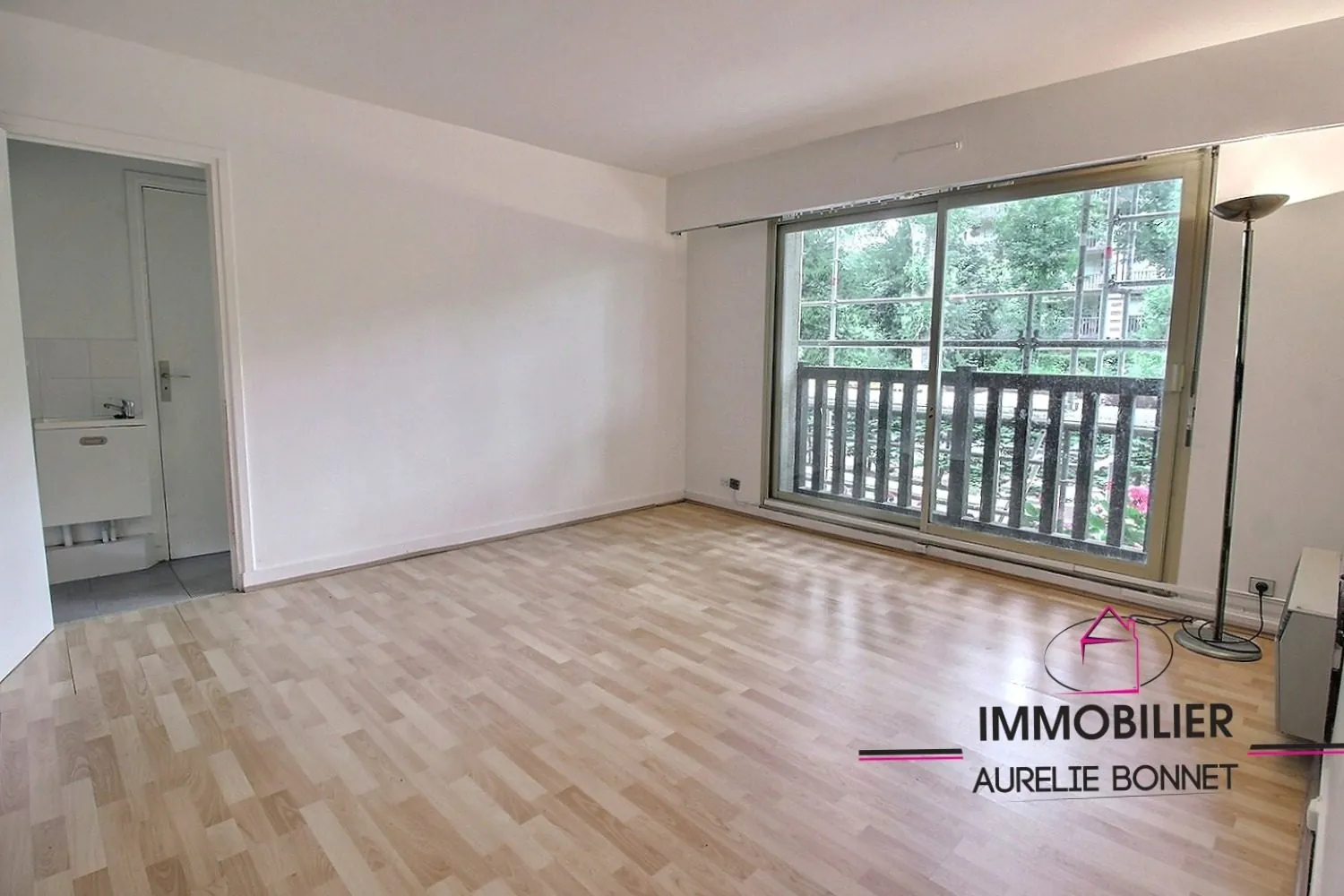 Appartement T1/T2 à Deauville avec parking et cave, idéalement situé