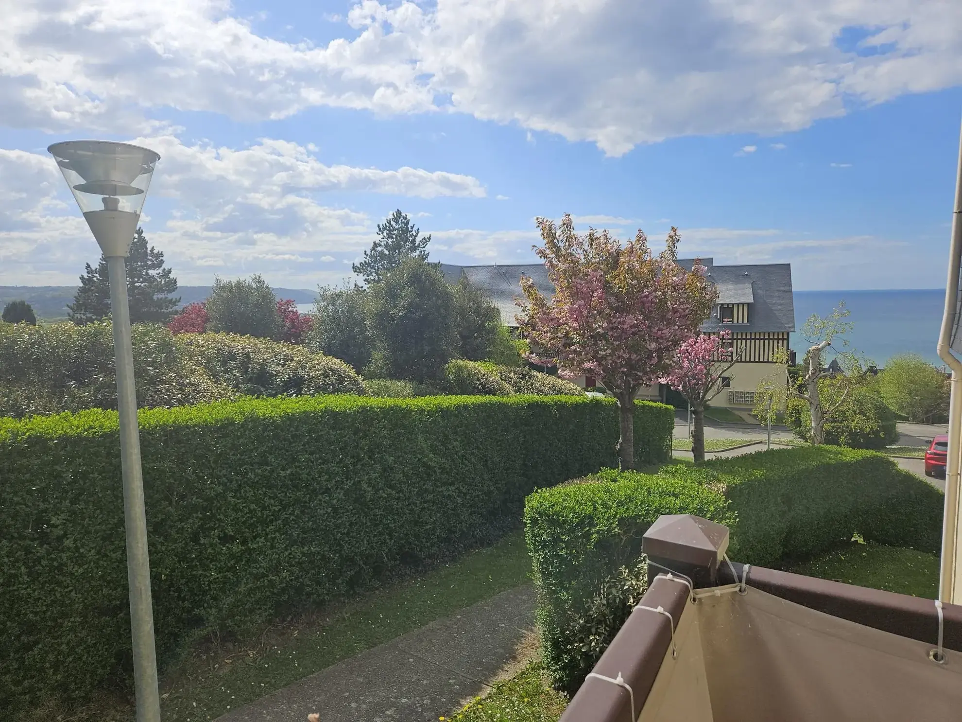 Appartement à 600 m de la plage à Benerville-sur-Mer - T2 avec balcon et parking