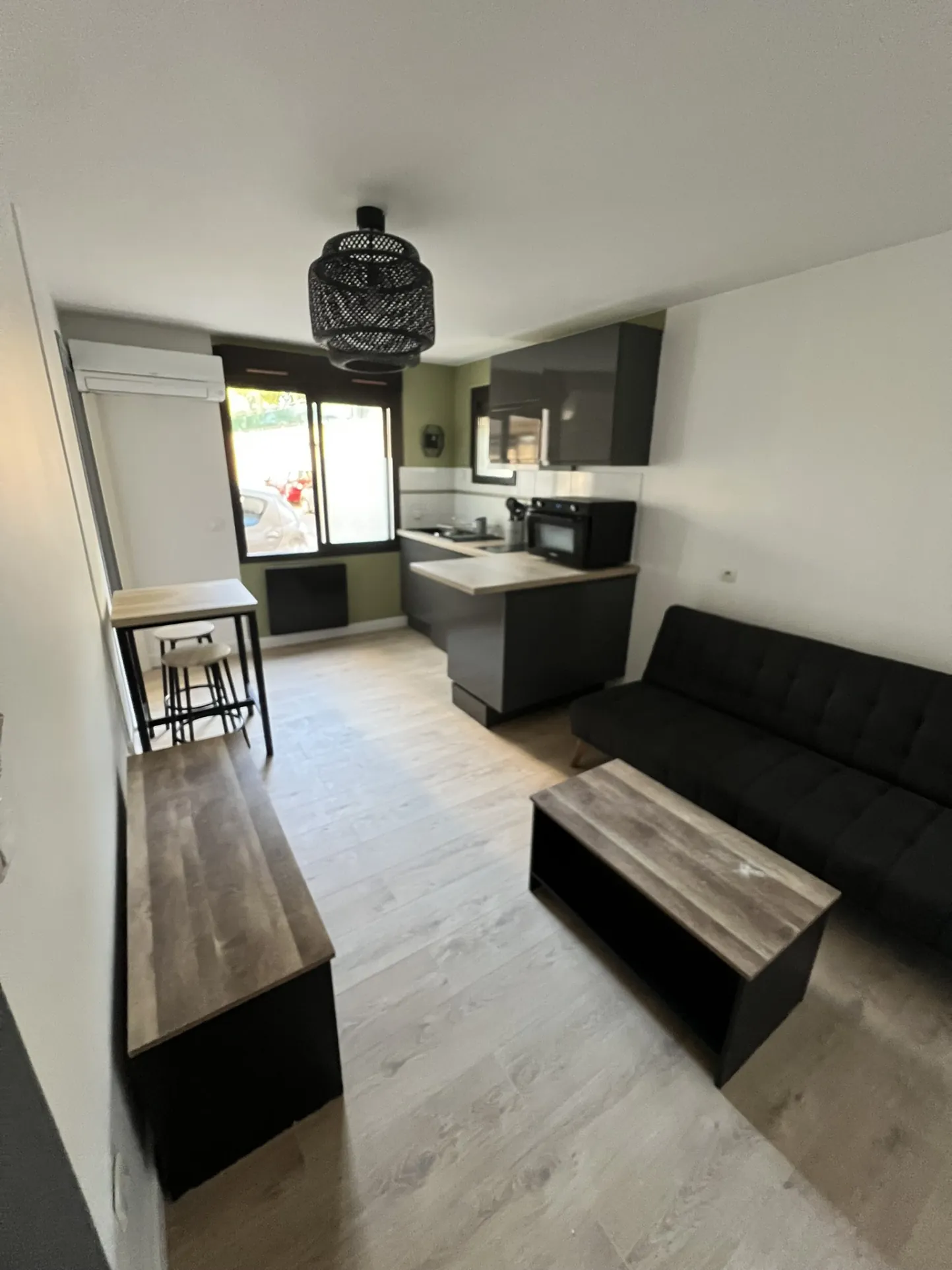 Appartement T1bis rénové de 26 m² à Montpellier proche du Stade Philippides