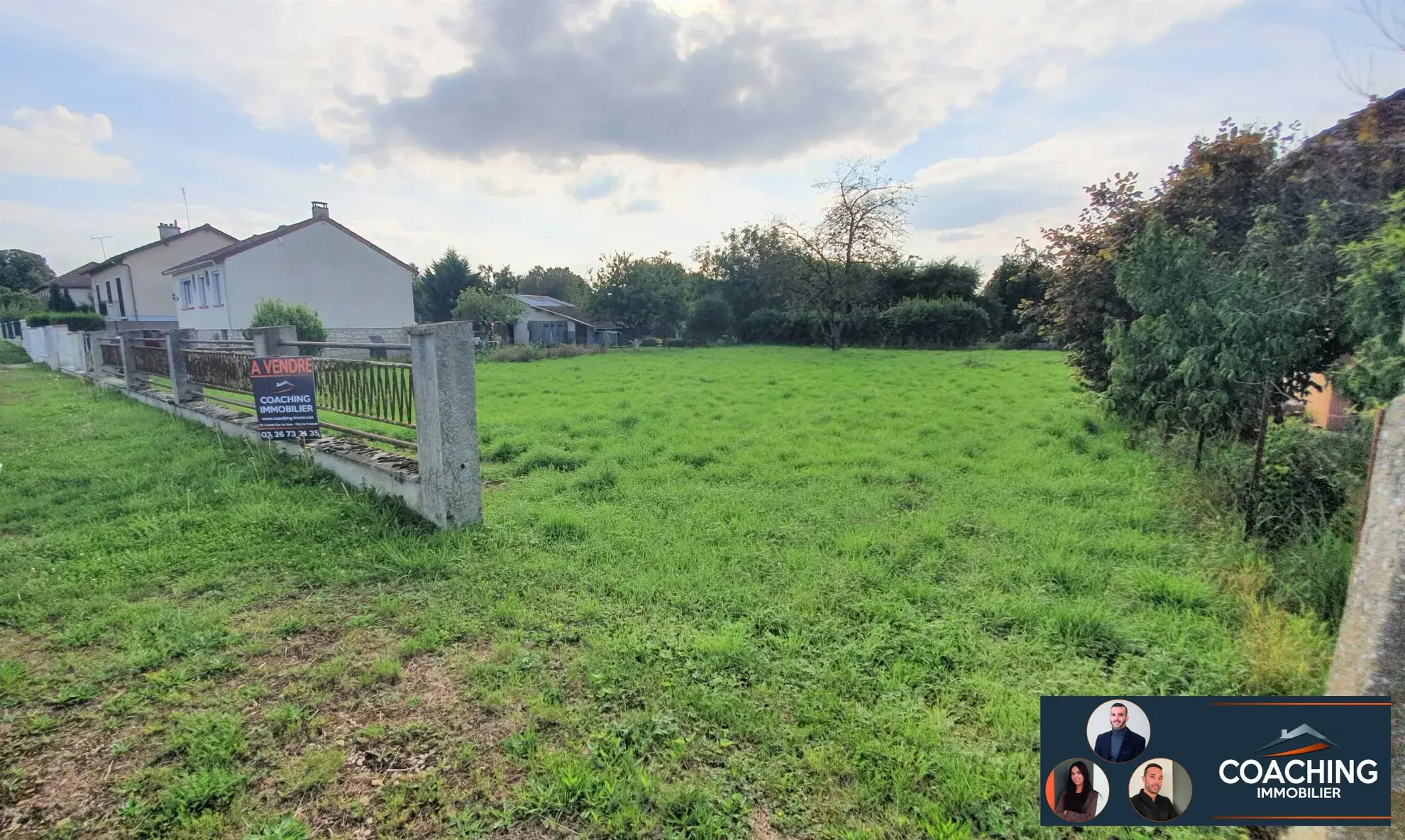 Terrain à bâtir proche Vitry-le-François avec façade de 23 mètres 