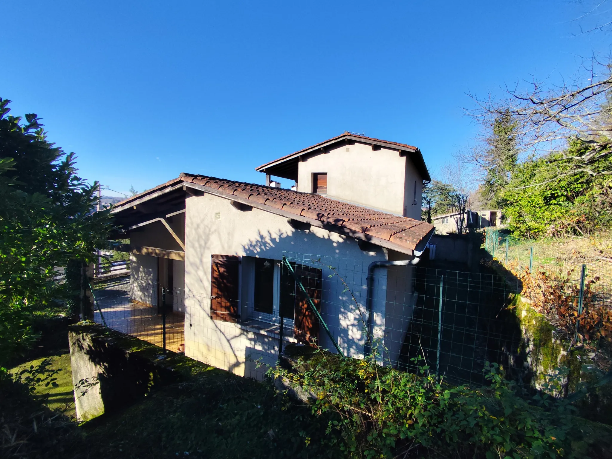Maison individuelle avec vue dominante à Villefranche-de-Rouergue 