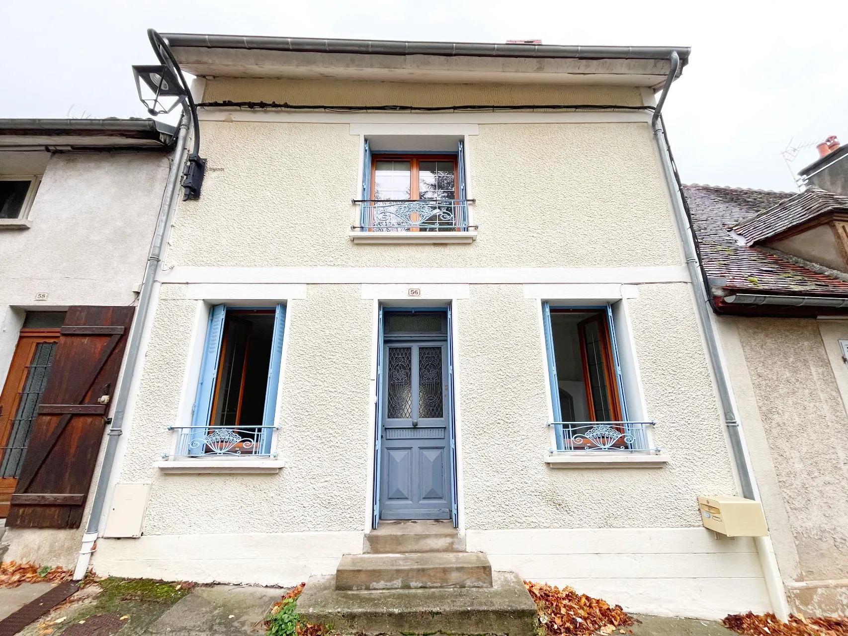 Maison 4 pièces à Souvigny de 129,41 m² avec terrasse et potentiel familial