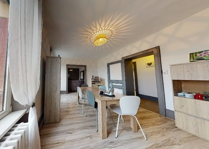 Appartement T5 lumineux à Héricourt avec terrasse et parking
