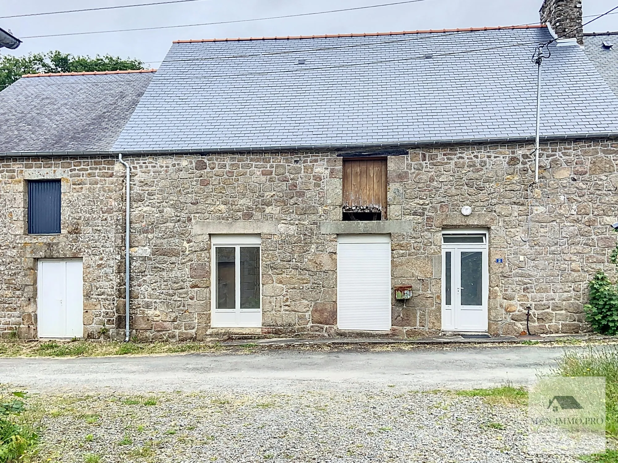 Charmante longère en pierres à rénover près de Rennes - Exposition plein sud