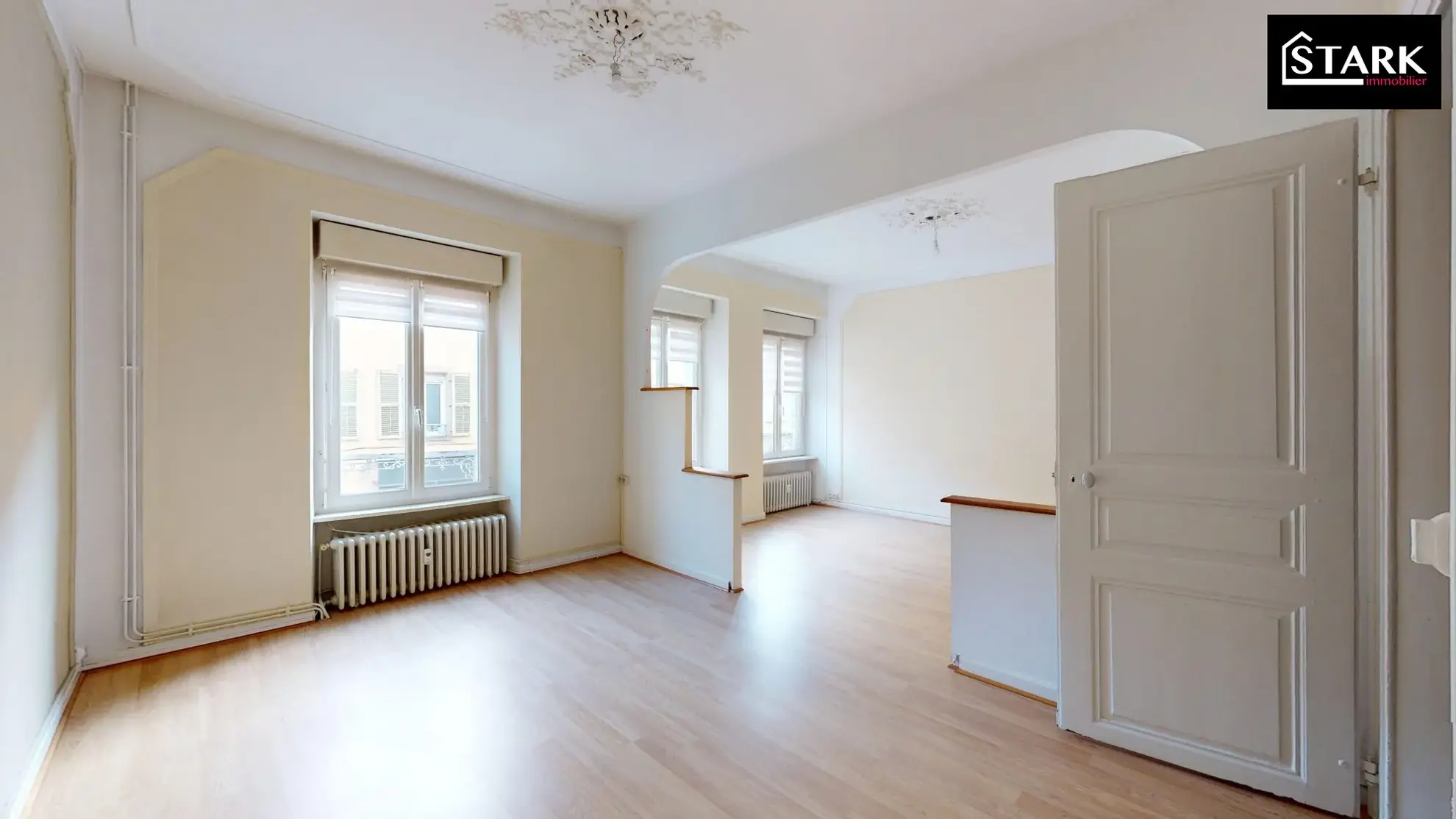 Appartement lumineux à Belfort avec 2 chambres et garage, proximité commodités