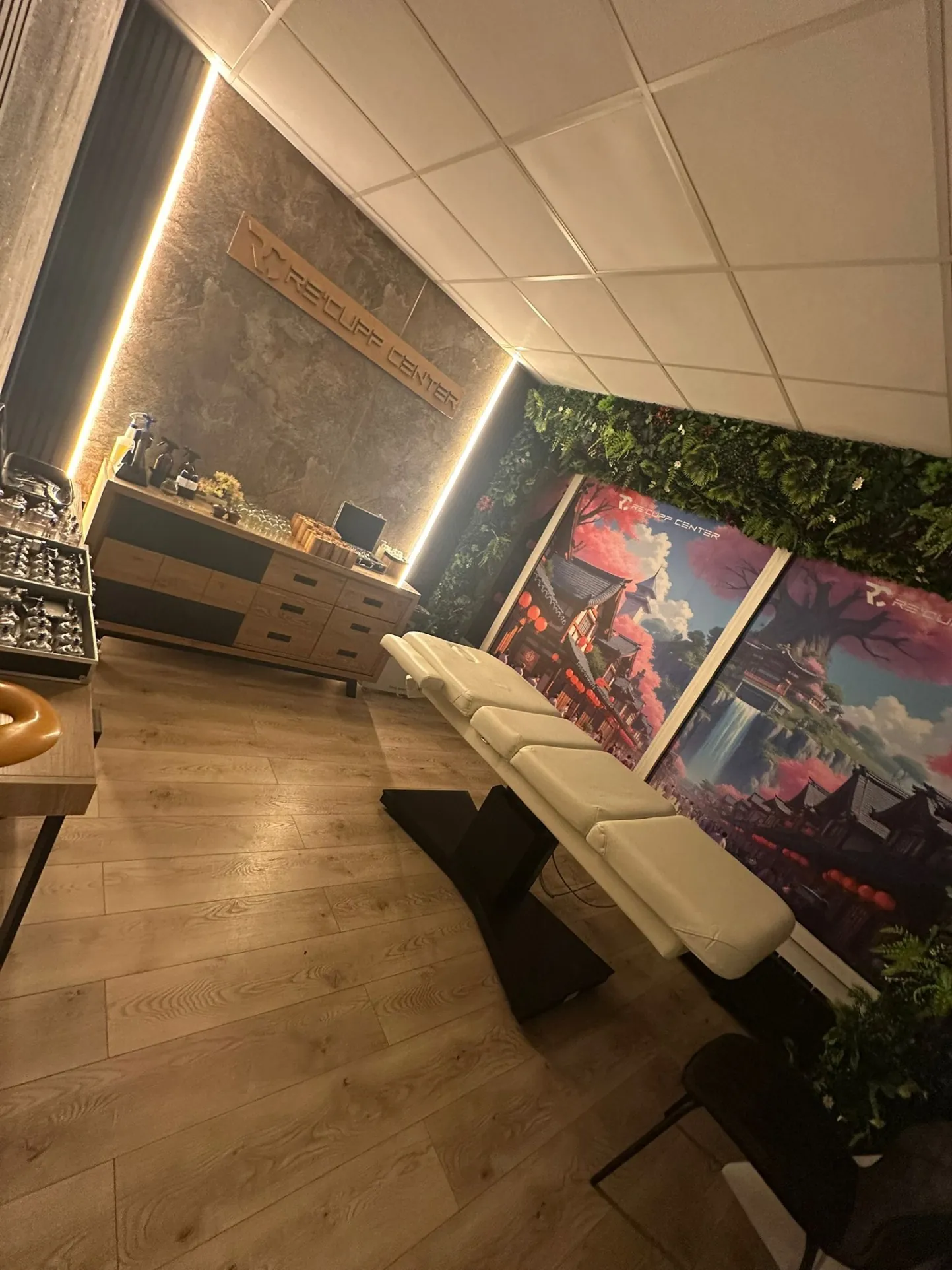 Centre de remise en forme et de bien-être à Clichy – Matériel haut de gamme, bail récent