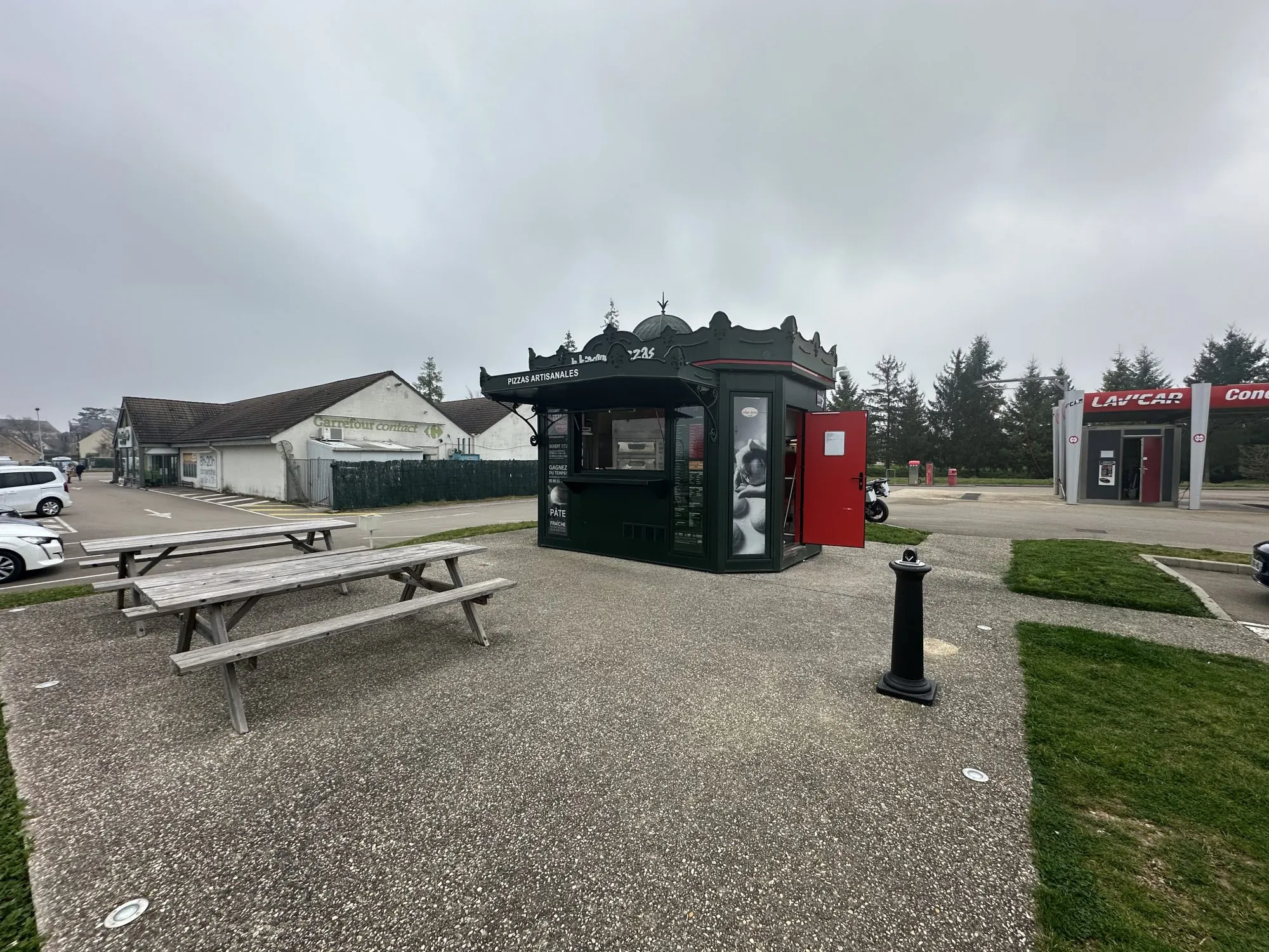 Kiosque à pizza à vendre à Ligny-le-Châtel - Opportunité à saisir