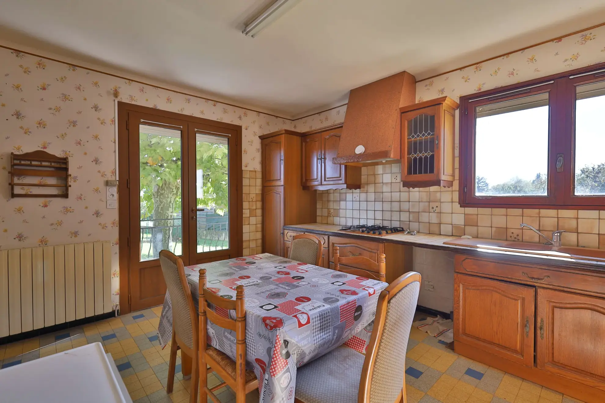 Maison familiale de 81,34 m² avec jardin et dépendance à OYTIER-SAINT-OBLAS 