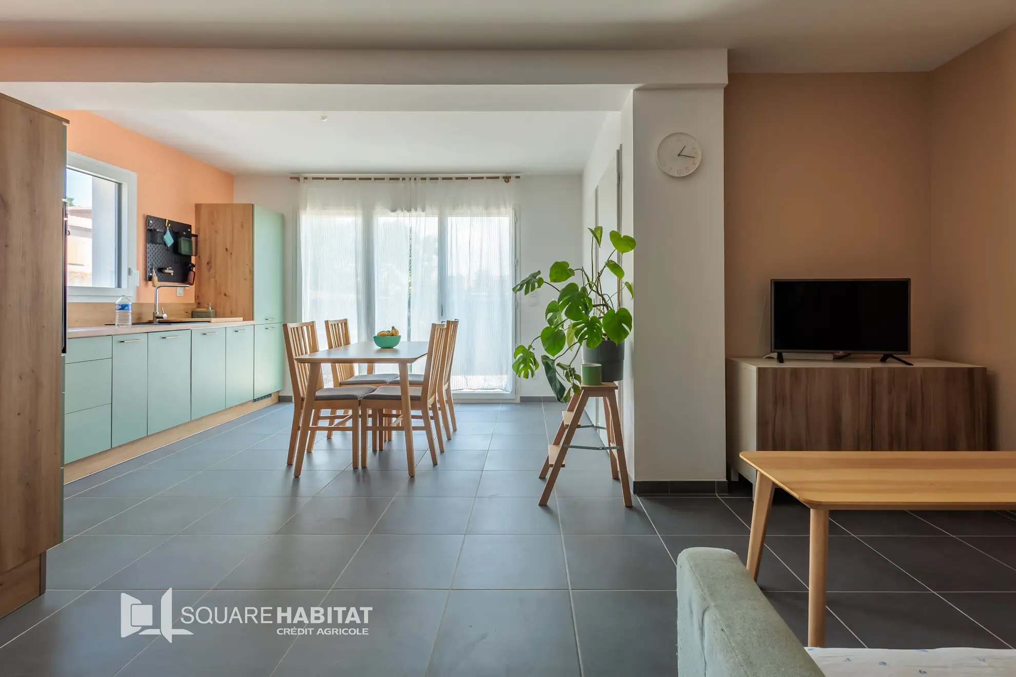 Maison neuve 2 chambres avec jardin et parking privé à Le Pontet