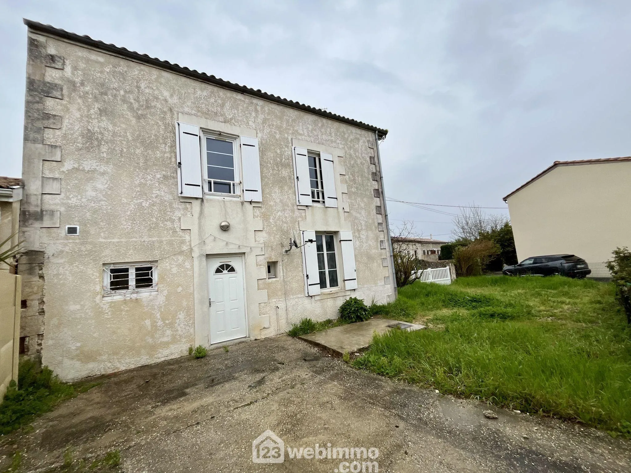 Maison à rénover de 116 m² à Listrac-Médoc - Opportunité d'investissement