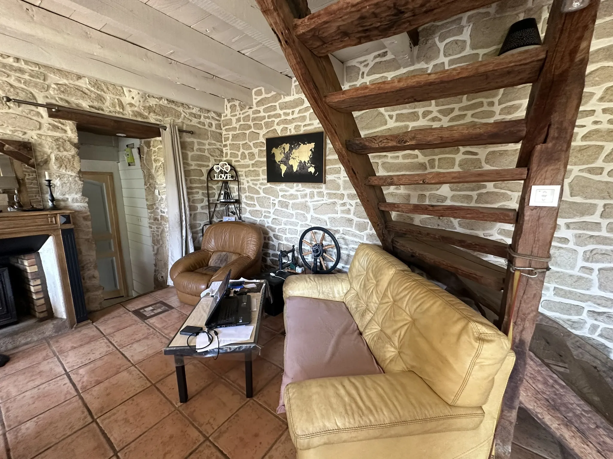 Ensemble immobilier à Saint-Barthélemy avec deux maisons indépendantes et jardin 