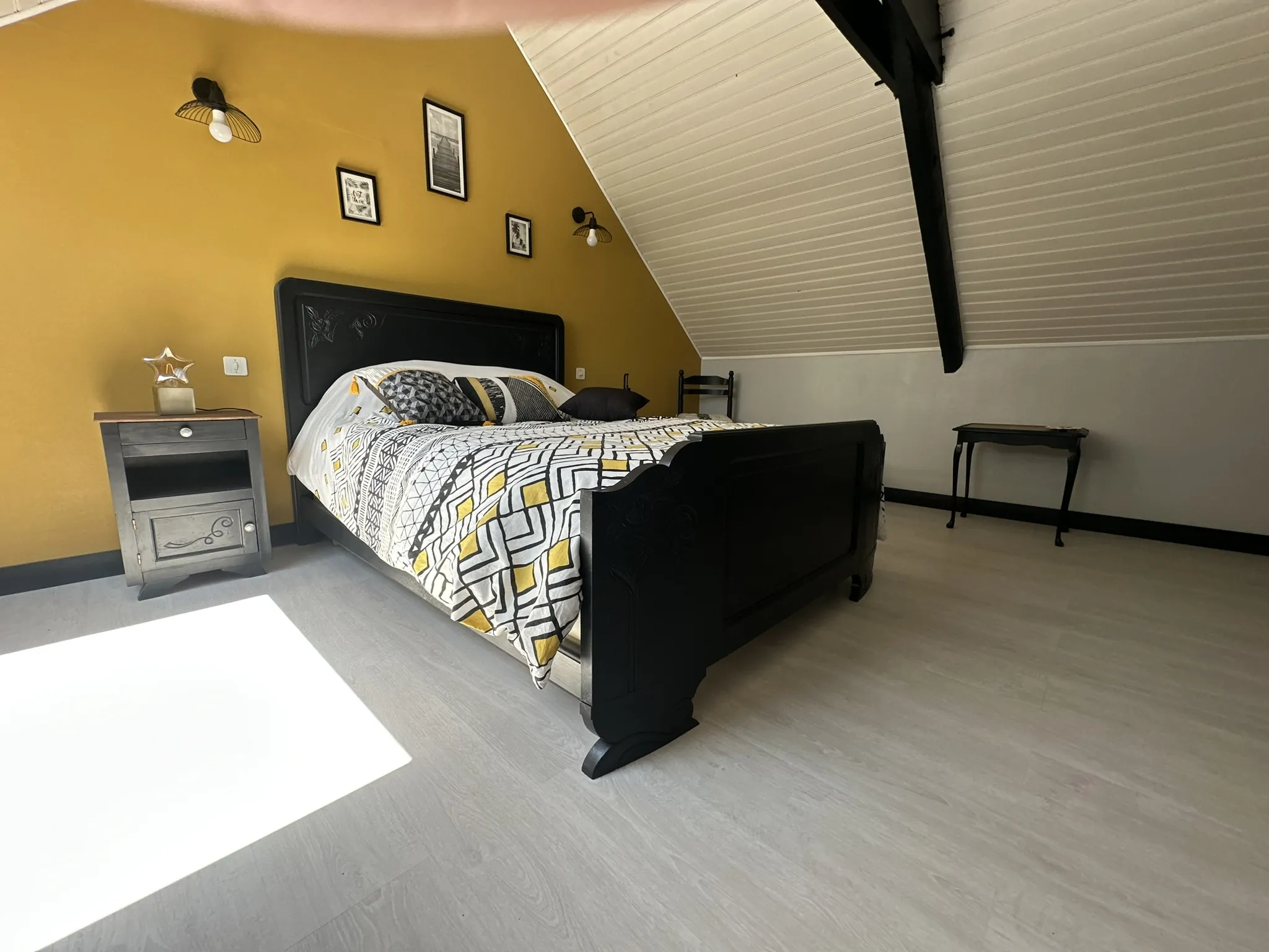 Ensemble immobilier à Saint-Barthélemy avec deux maisons indépendantes et jardin 