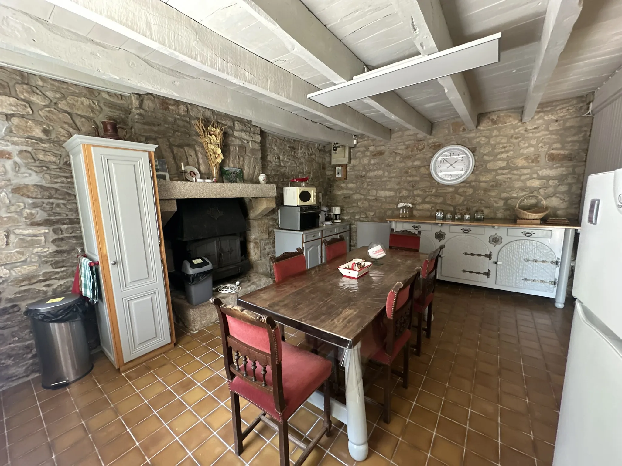 Ensemble immobilier à Saint-Barthélemy avec deux maisons indépendantes et jardin 