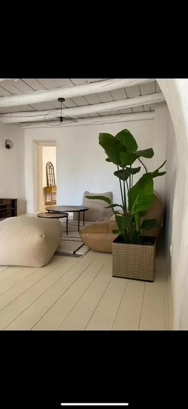 Maison de village rénovée avec cour et terrasse chaude - Proche Pont du Gard