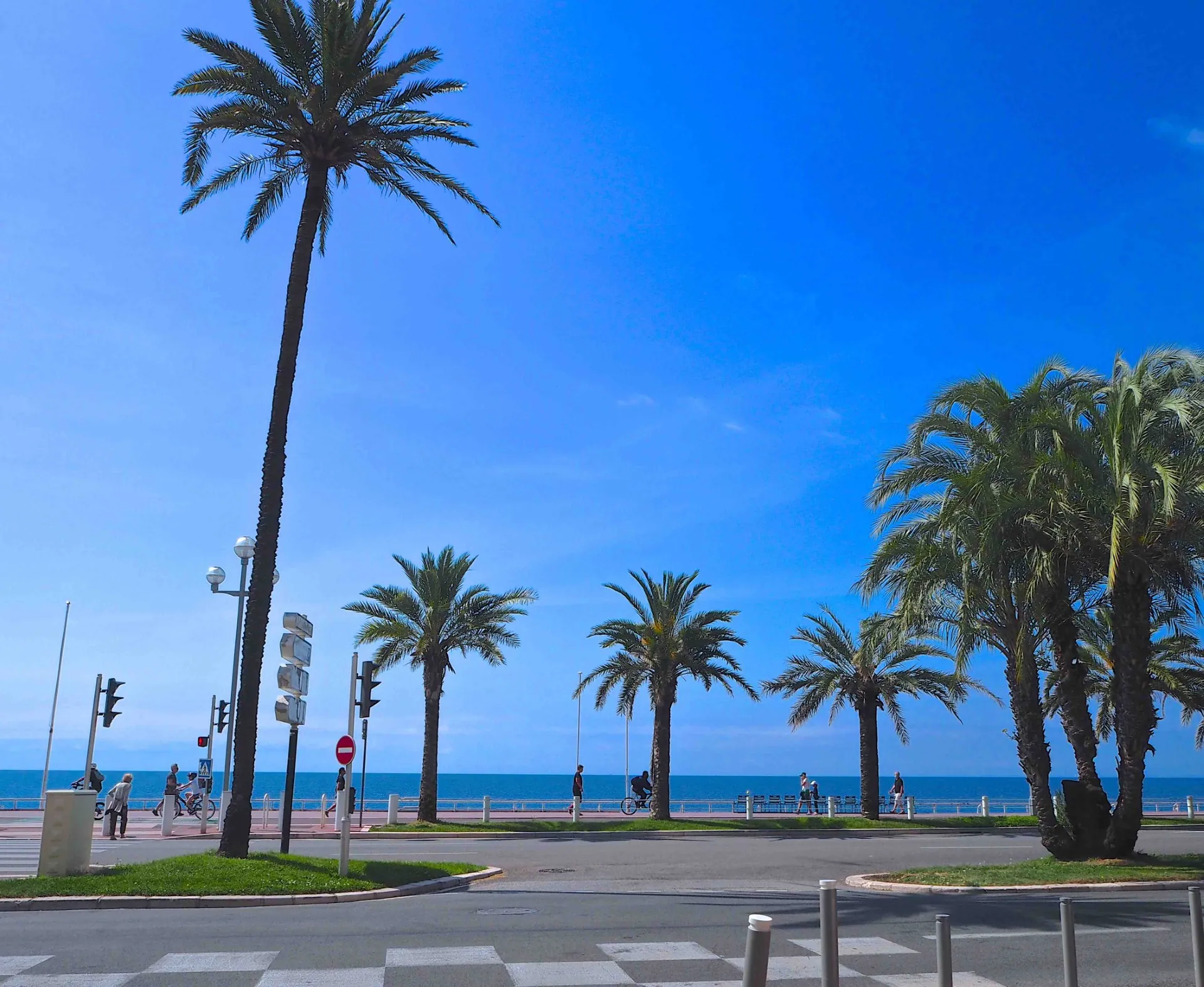 Studette à Nice proche de la Promenade des Anglais, rendement locatif attractif