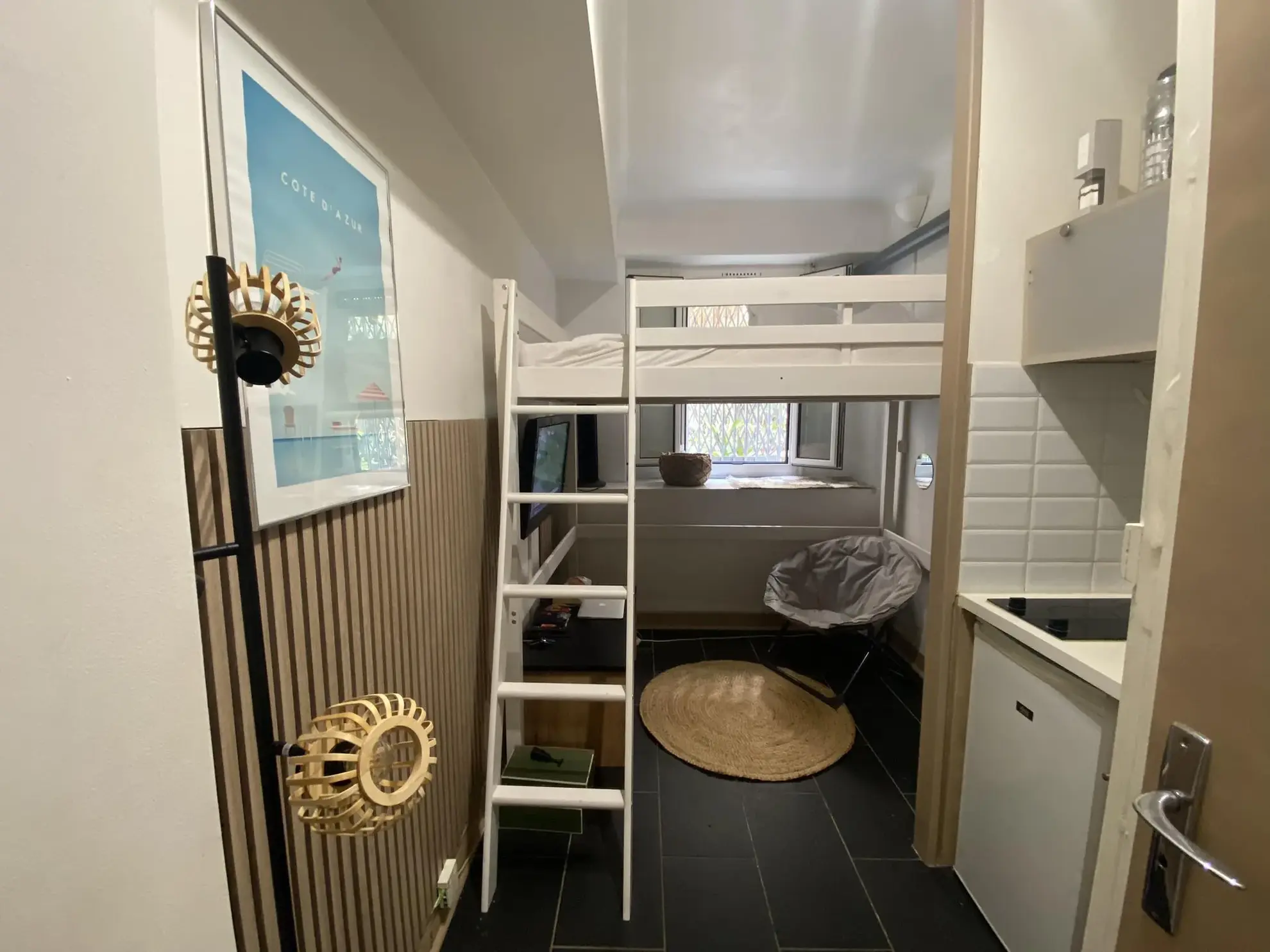 Studette à Nice proche de la Promenade des Anglais, rendement locatif attractif 