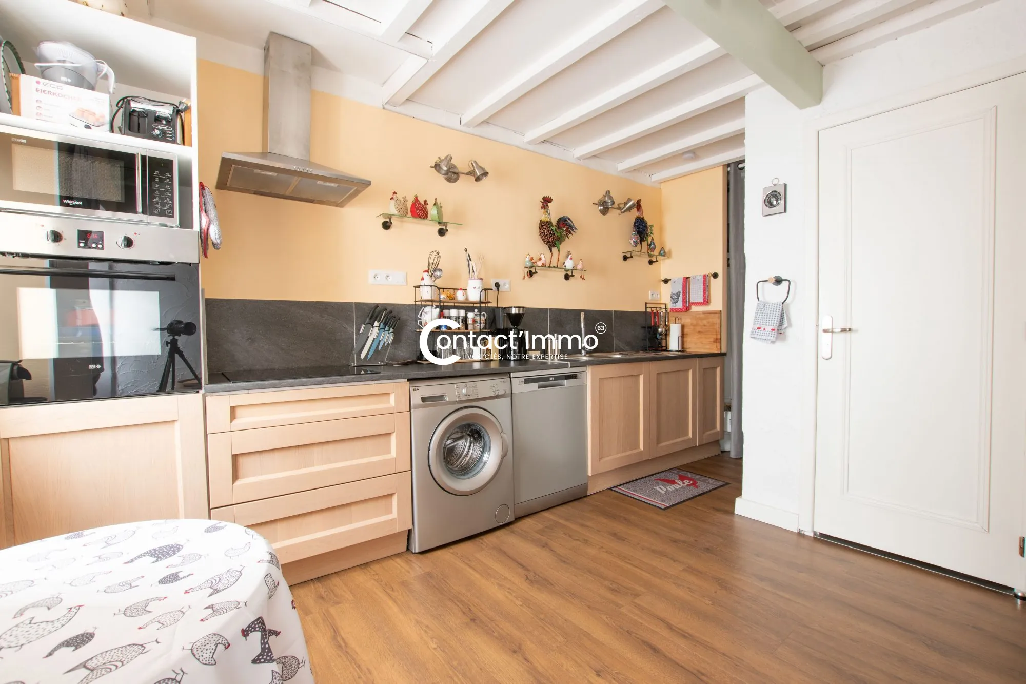 Maison 3 chambres avec cour à Jozé, potentiel gîte ou investissement locatif 