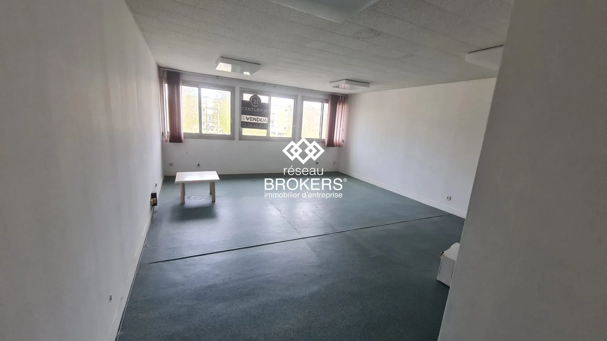 Local professionnel de 35 m² au Havre dans un centre médical, idéal pour professions libérales ou premier achat