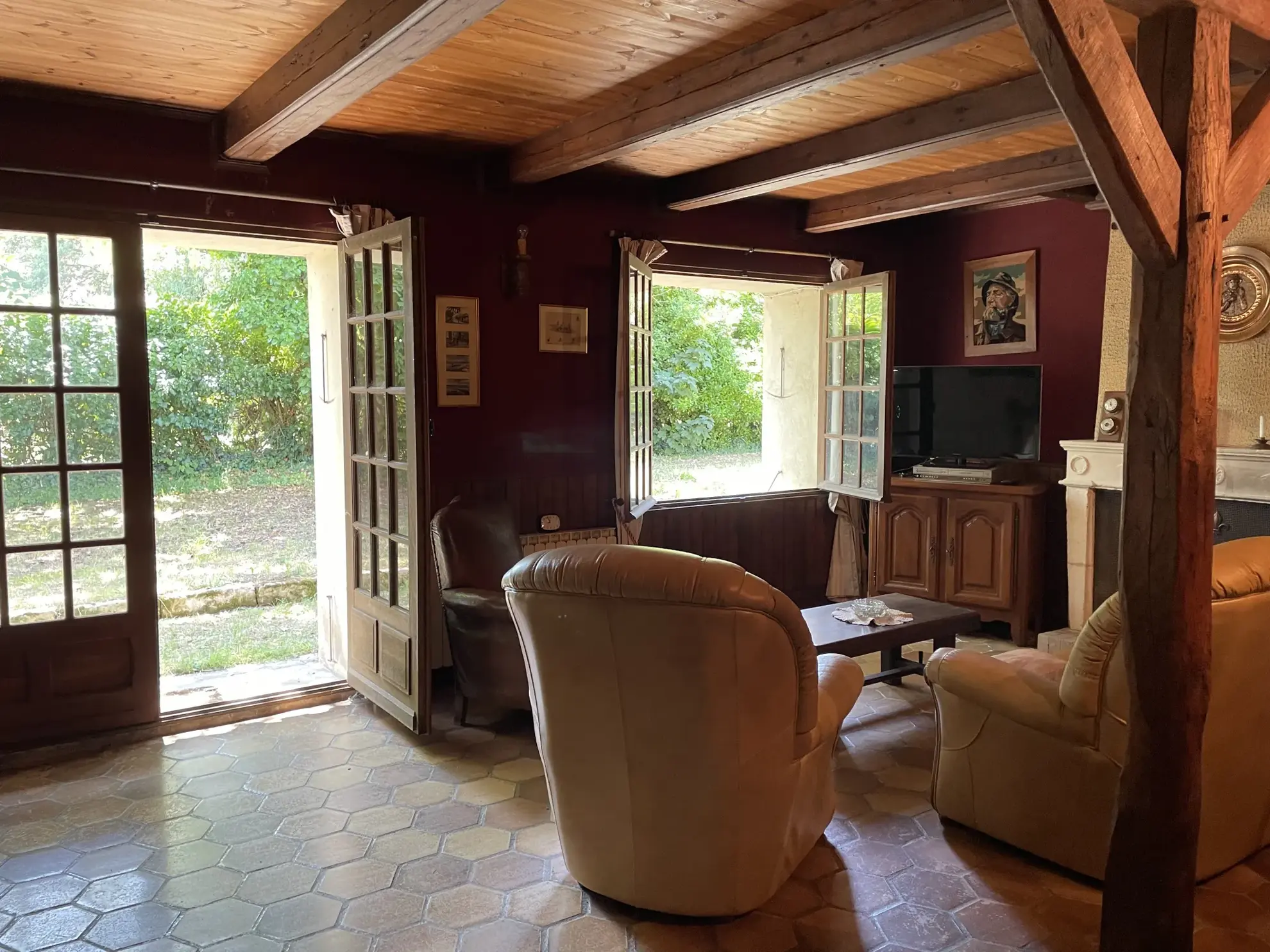 Maison ancienne à rénover avec grand terrain à Aigrefeuille d'Aunis 