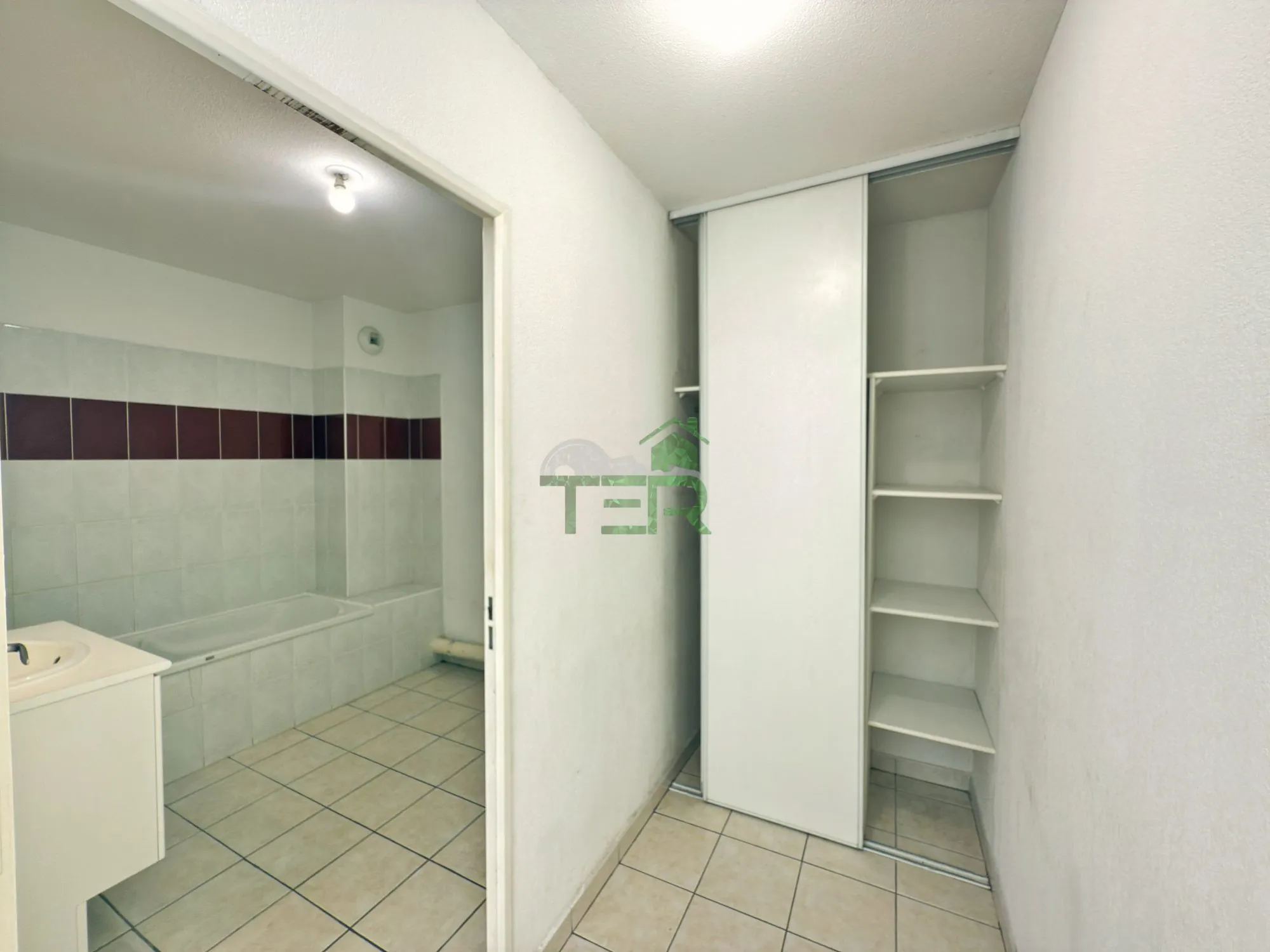 Appartement T3 avec 2 terrasses et parking à Montpellier - Cellenueve proche Juvignac 