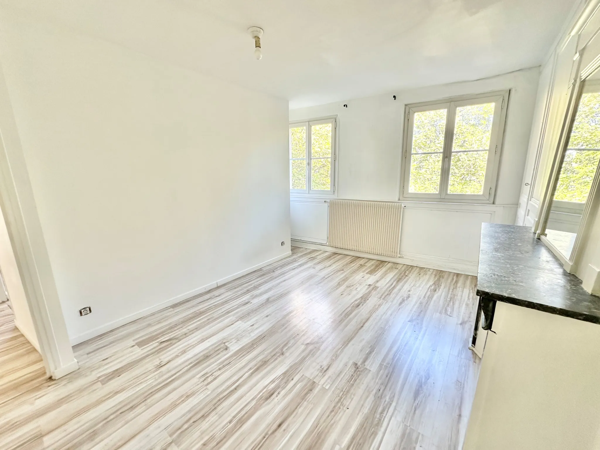 Appartement de 48 m² à Rouen Gare-Vieux Marché, 2 chambres, cave, bon standing 