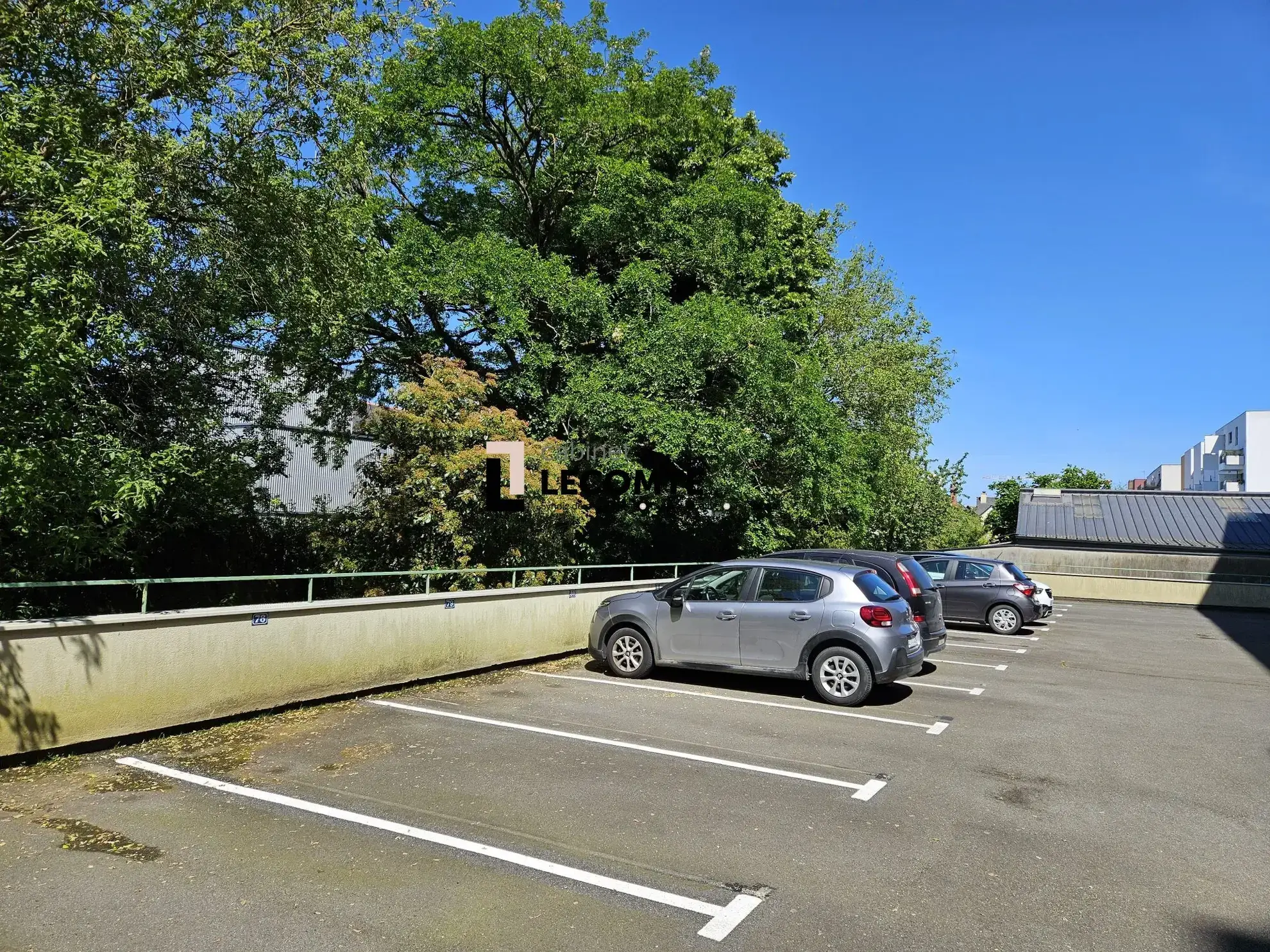 Place de parking sécurisée à Rennes, quartier Jacques Cartier 