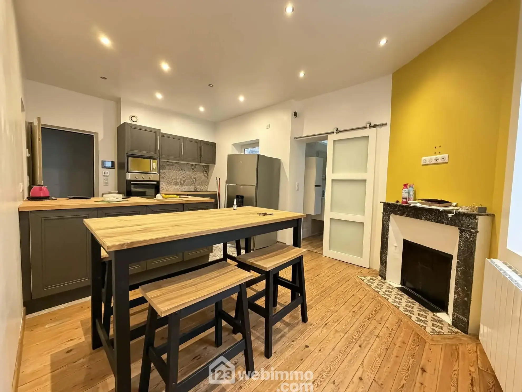 Appartement de 52 m² à vendre à Laon avec cour privative et cave