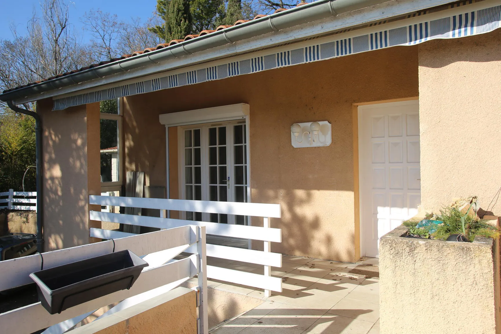 Villa en vente avec piscine et vue dominante à Albi - Maison spacieuse et bien équipée 