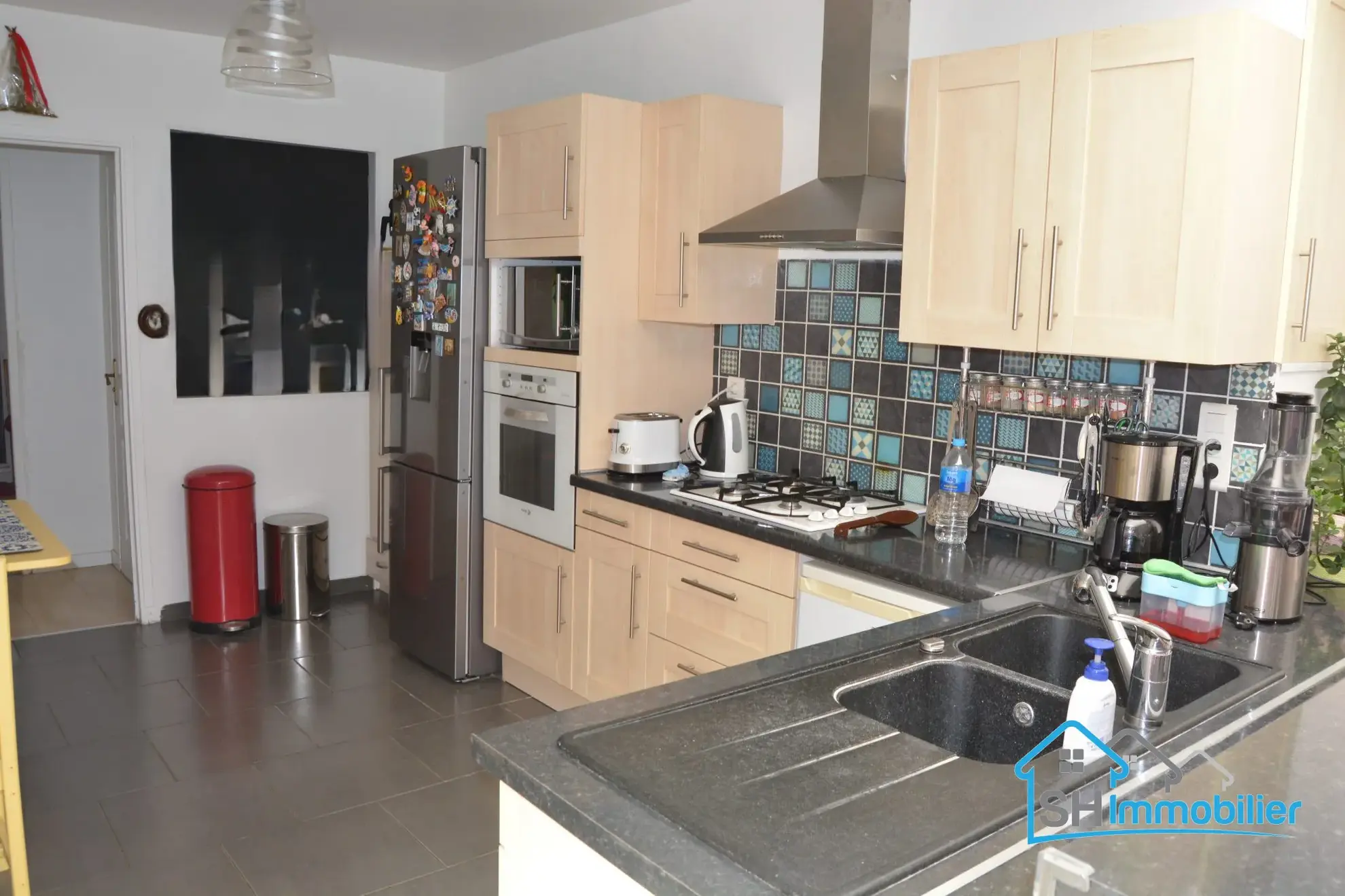 Maison de plain-pied avec 2 chambres, jardin et parking à Wattrelos 