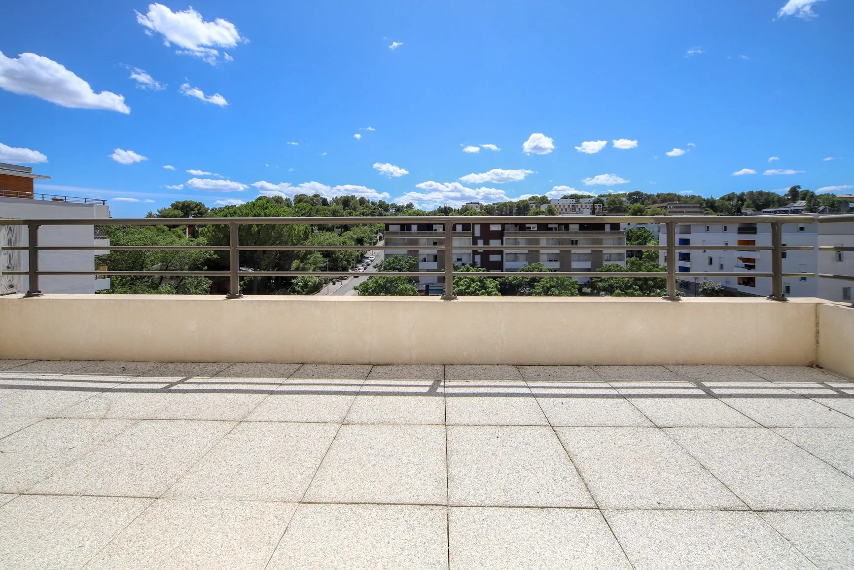Appartement T4 meublé de standing à Montpellier avec terrasses et parking
